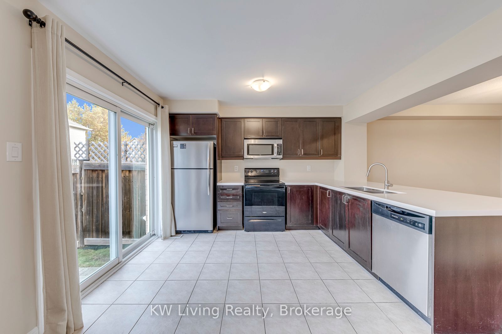 348 Chuchmach Close Property Photo 15