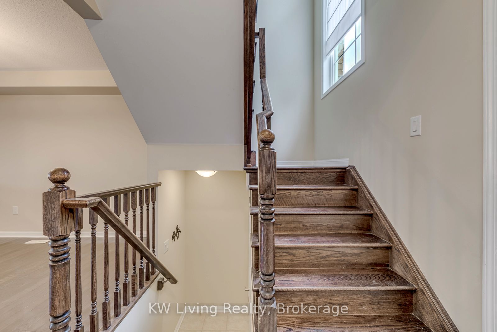 348 Chuchmach Close Property Photo 22