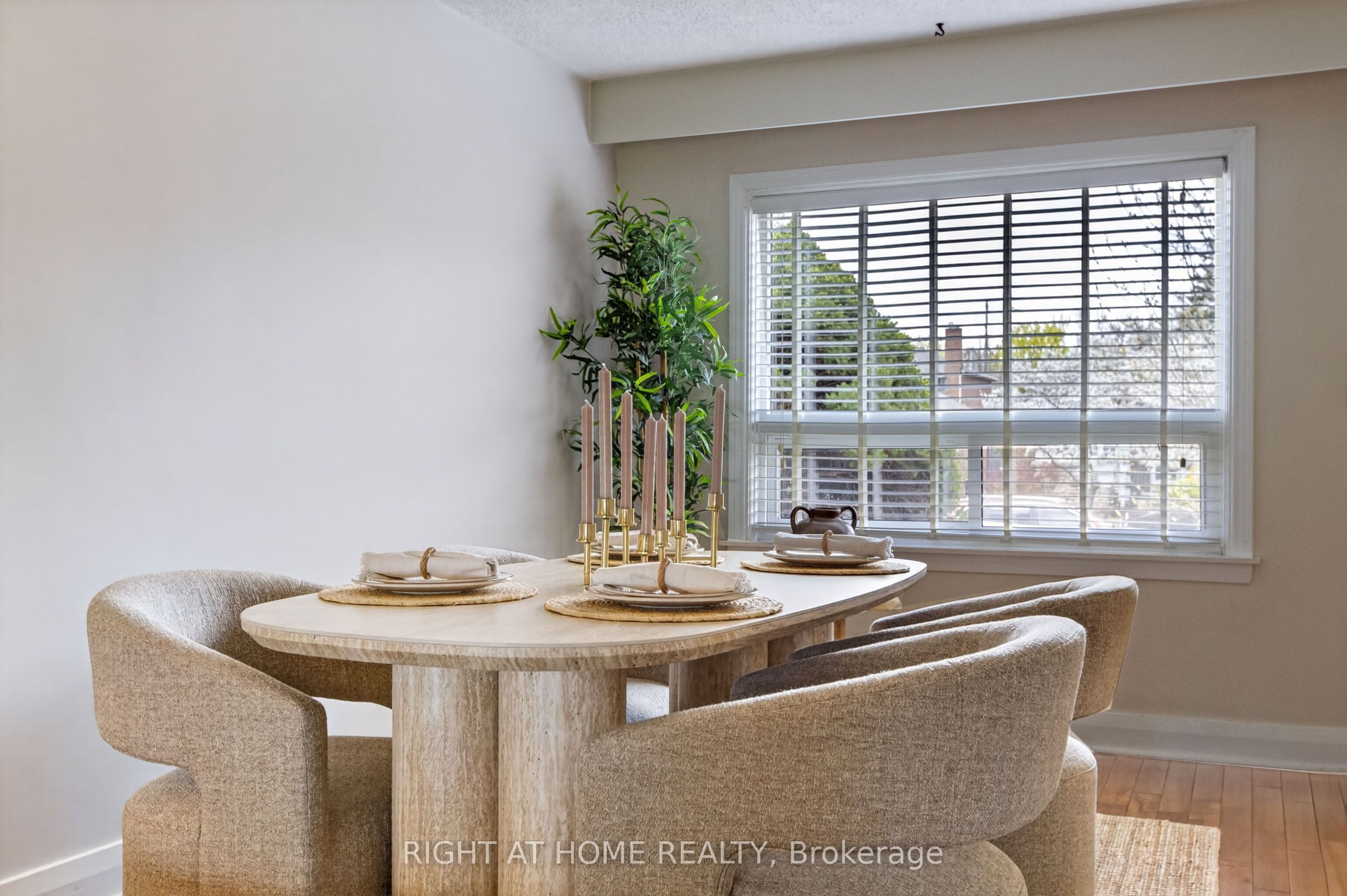 77 Elma Street Property Photo 4