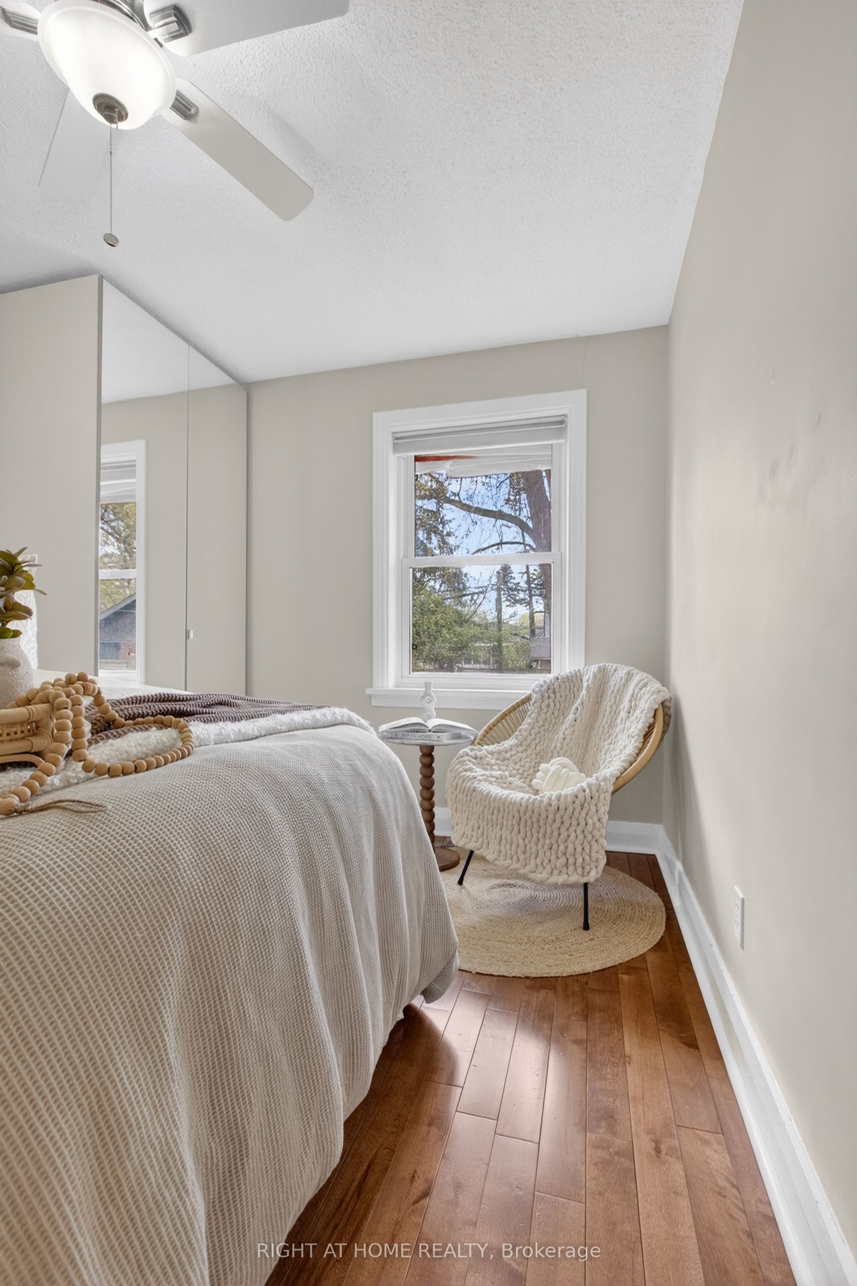 77 Elma Street Property Photo 12