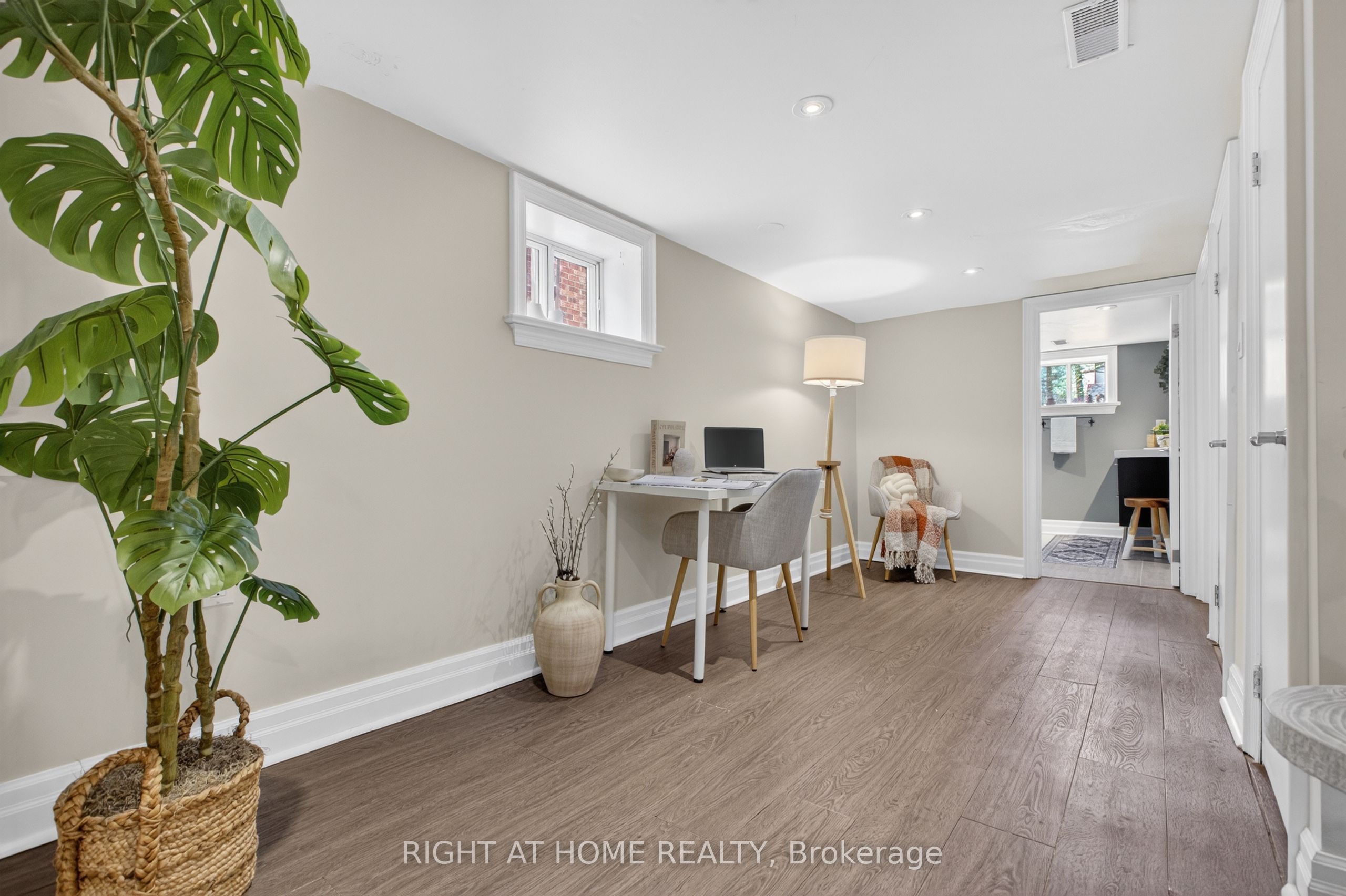 77 Elma Street Property Photo 19