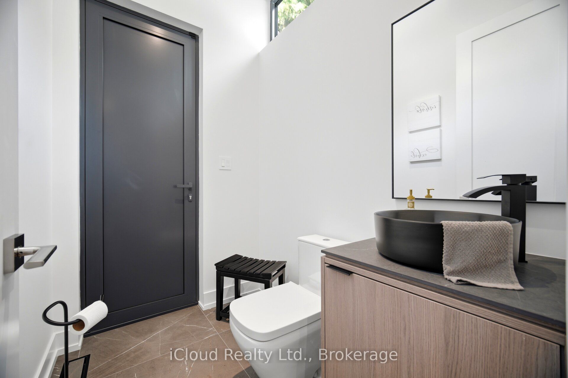 1590 Kenmuir Avenue Property Photo 15