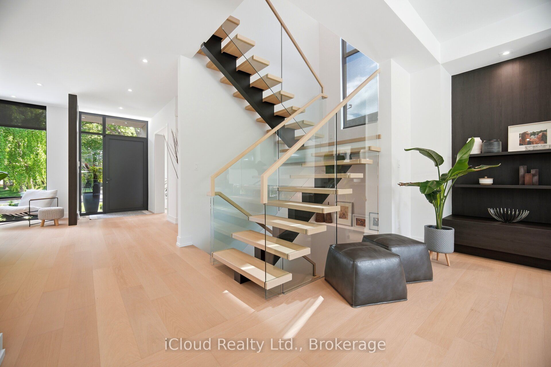 1590 Kenmuir Avenue Property Photo 19