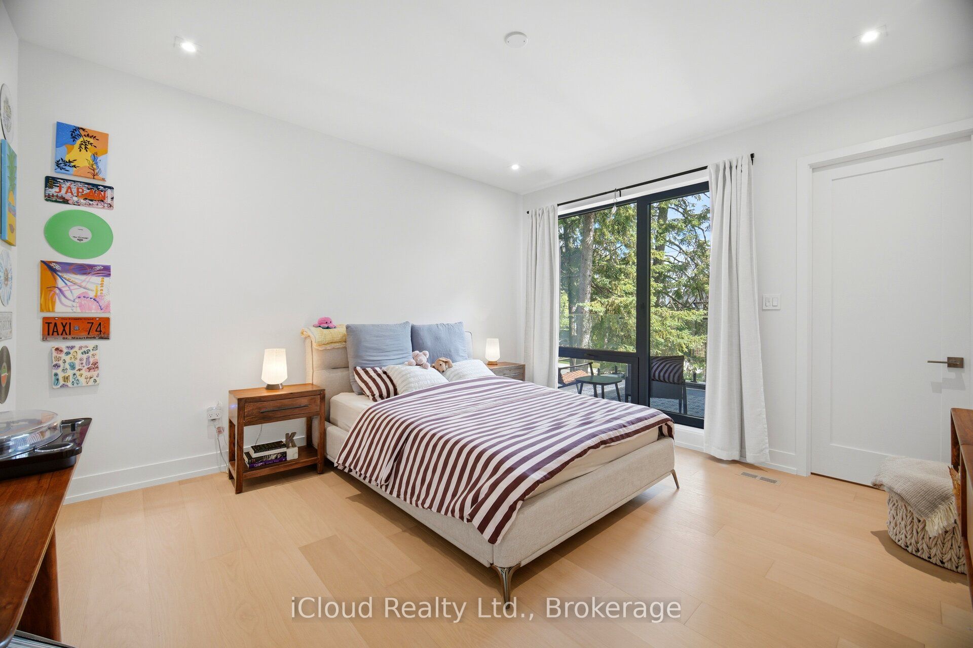1590 Kenmuir Avenue Property Photo 25