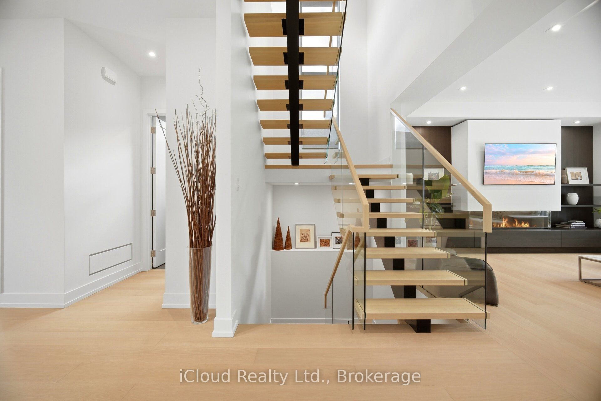1590 Kenmuir Avenue Property Photo 33