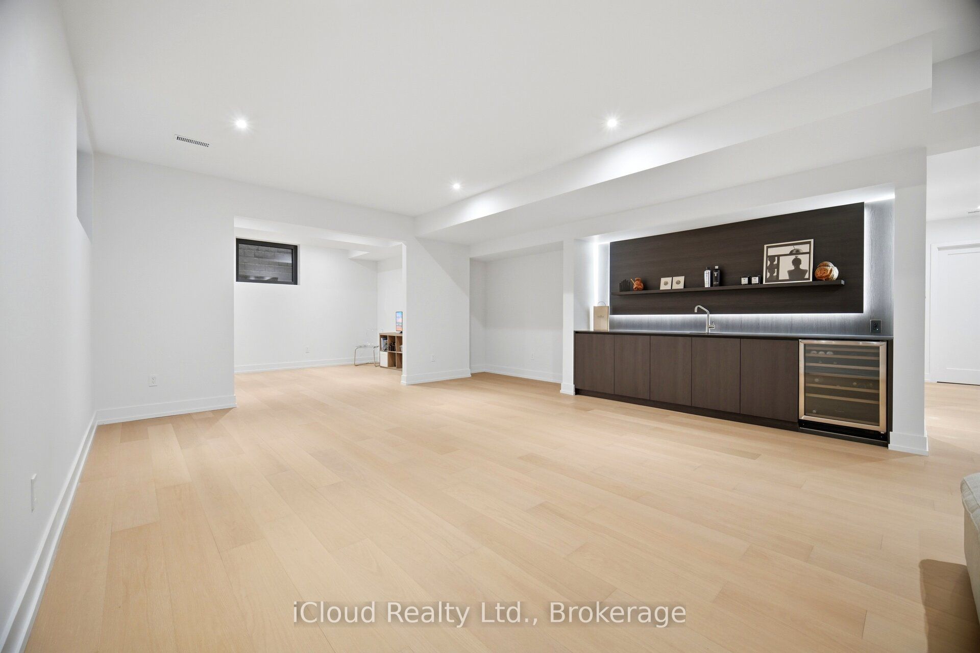 1590 Kenmuir Avenue Property Photo 38