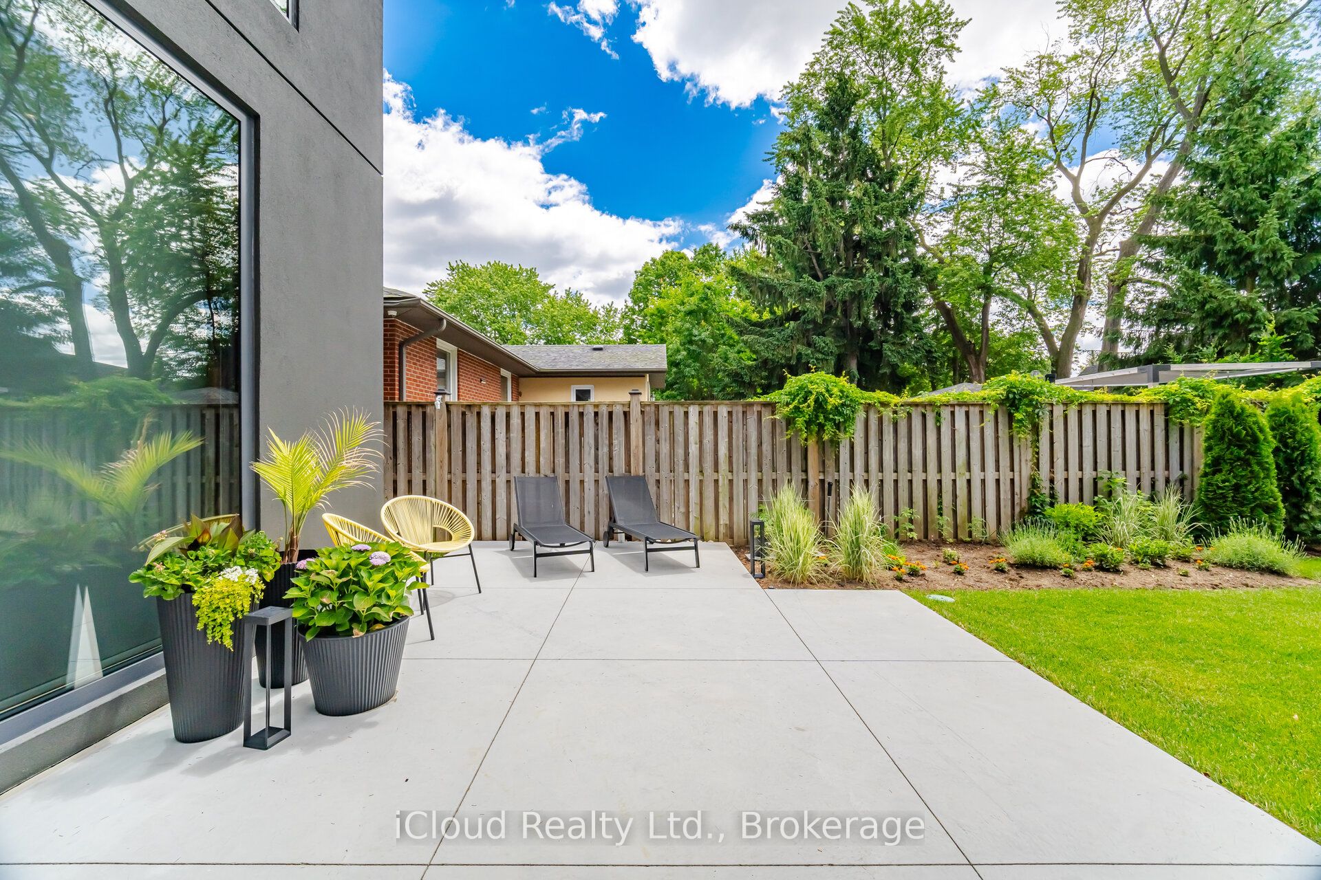 1590 Kenmuir Avenue Property Photo 42