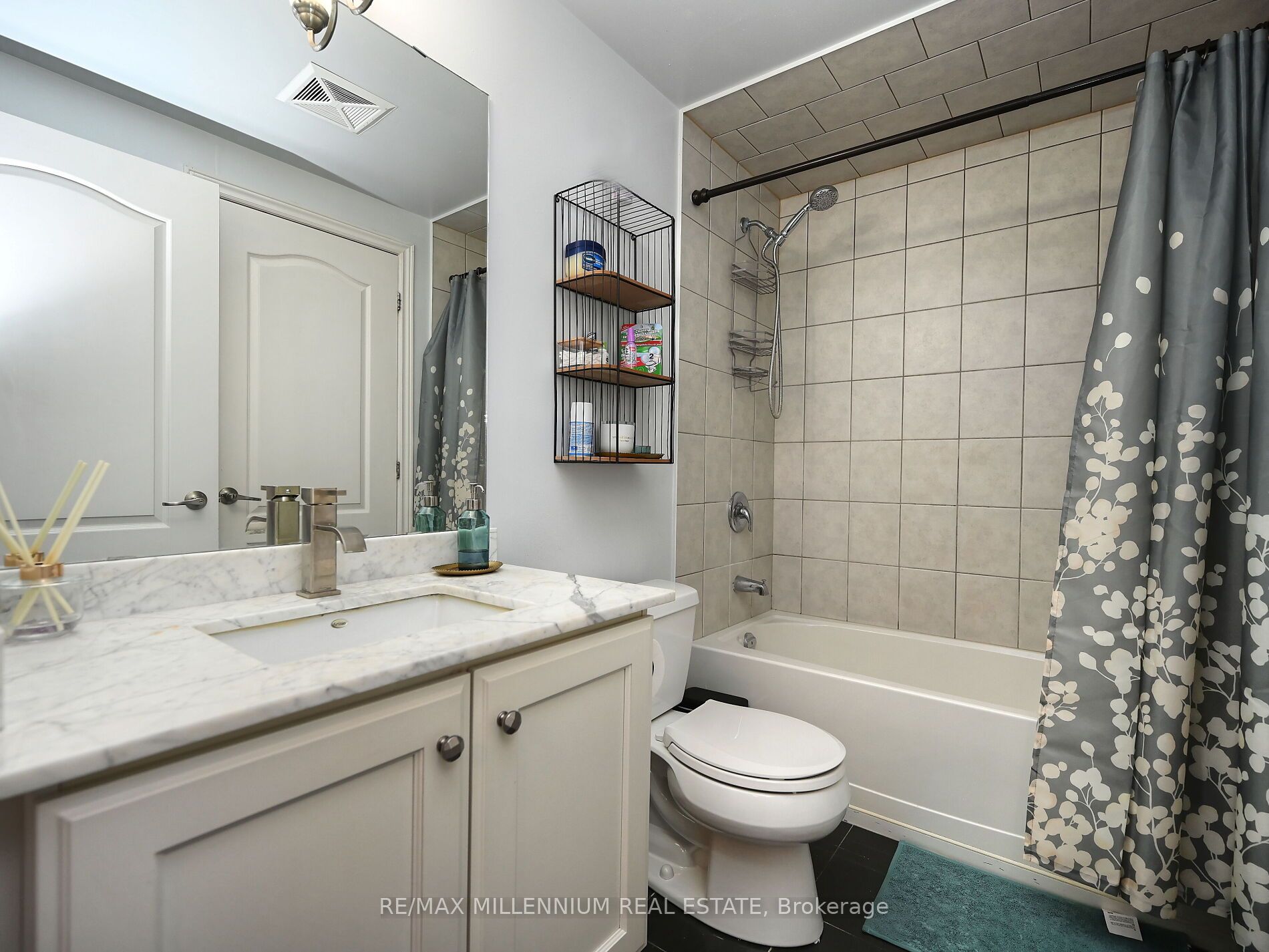 1419 Costigan Road 101 Property Photo 24