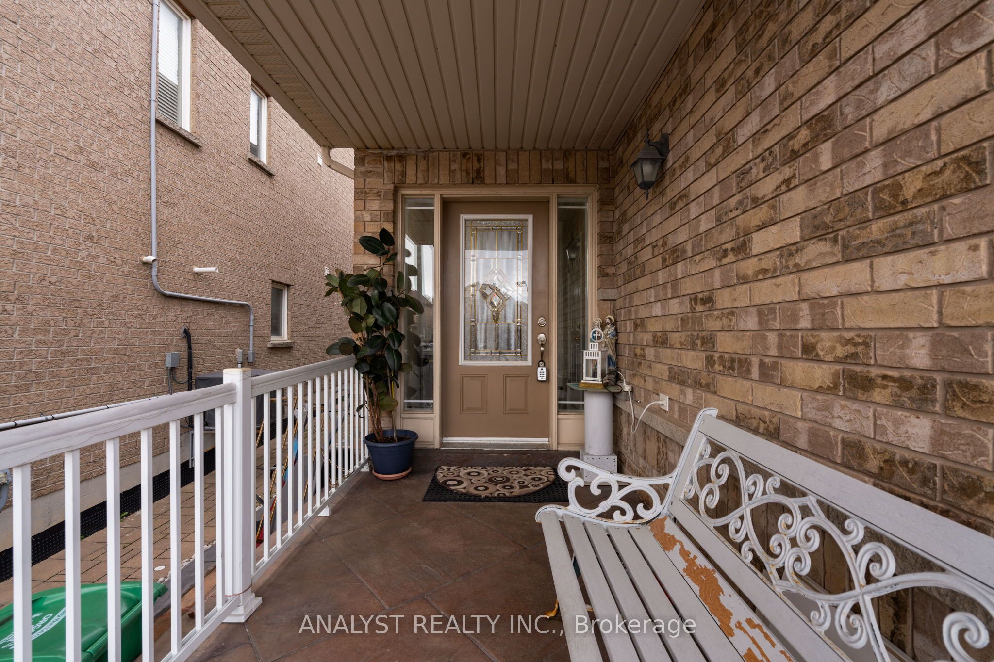 58 Saint Grace Court Property Photo 5