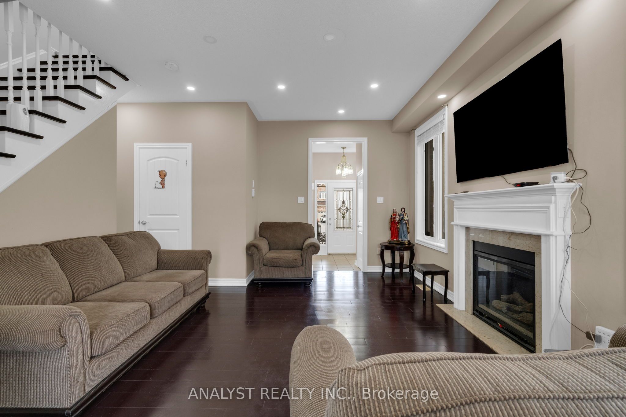 58 Saint Grace Court Property Photo 10