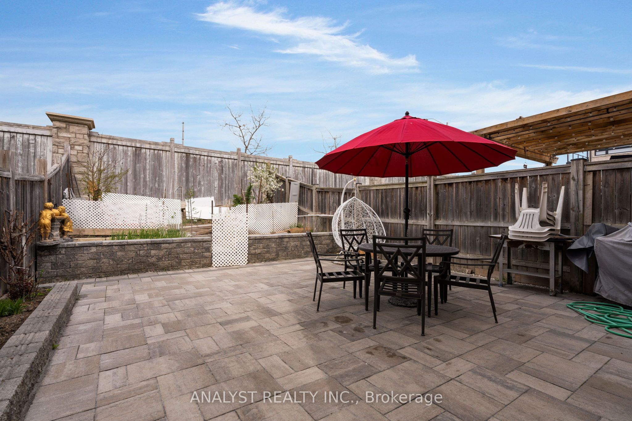 58 Saint Grace Court Property Photo 33