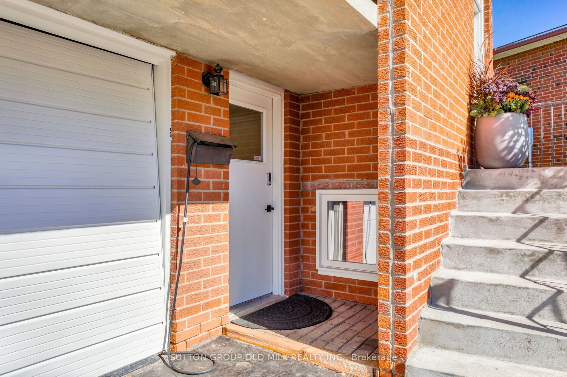1645 Copseholm Trail Property Photo 32
