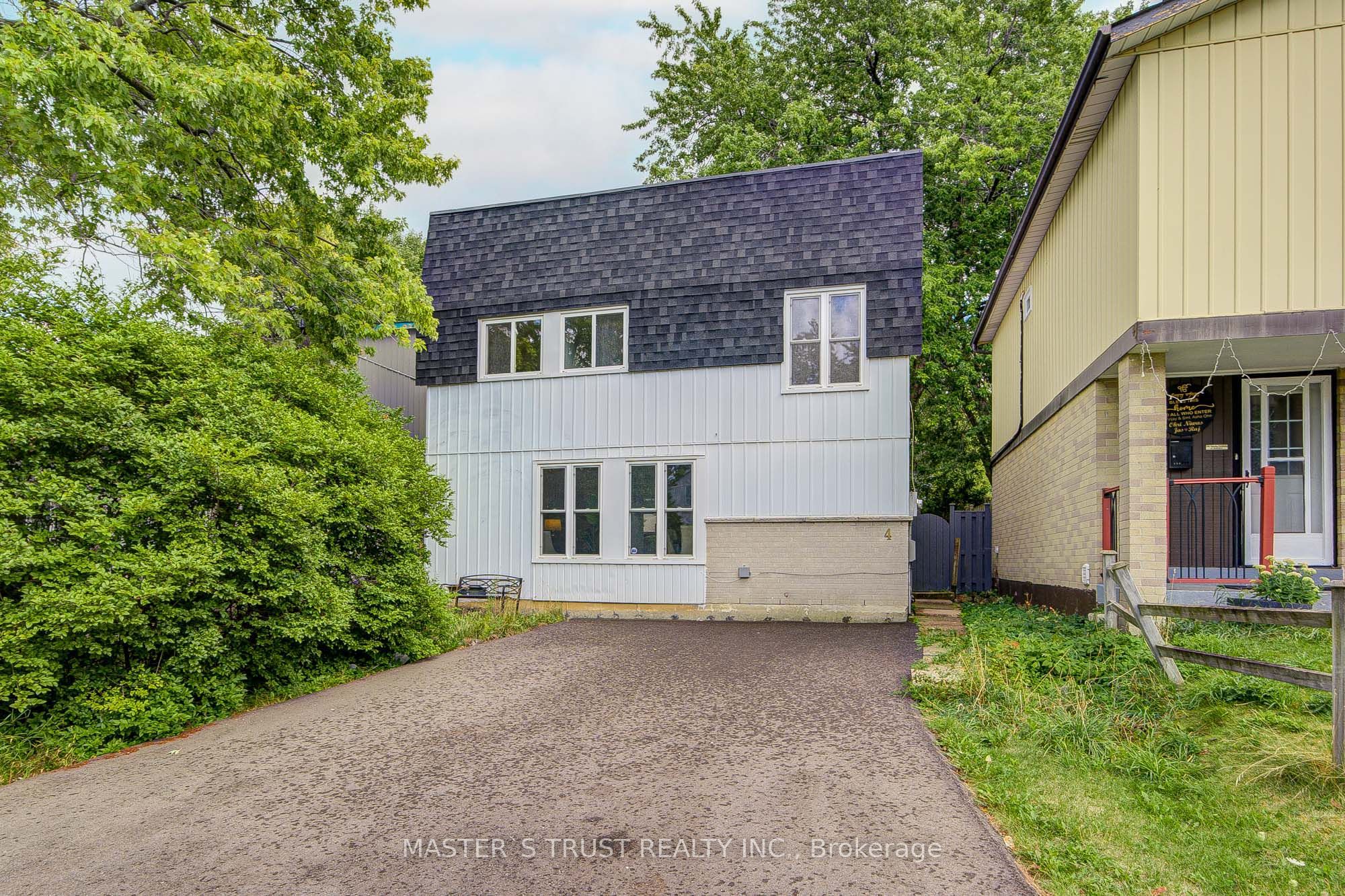 4 Gatsby Square Property Photo 1