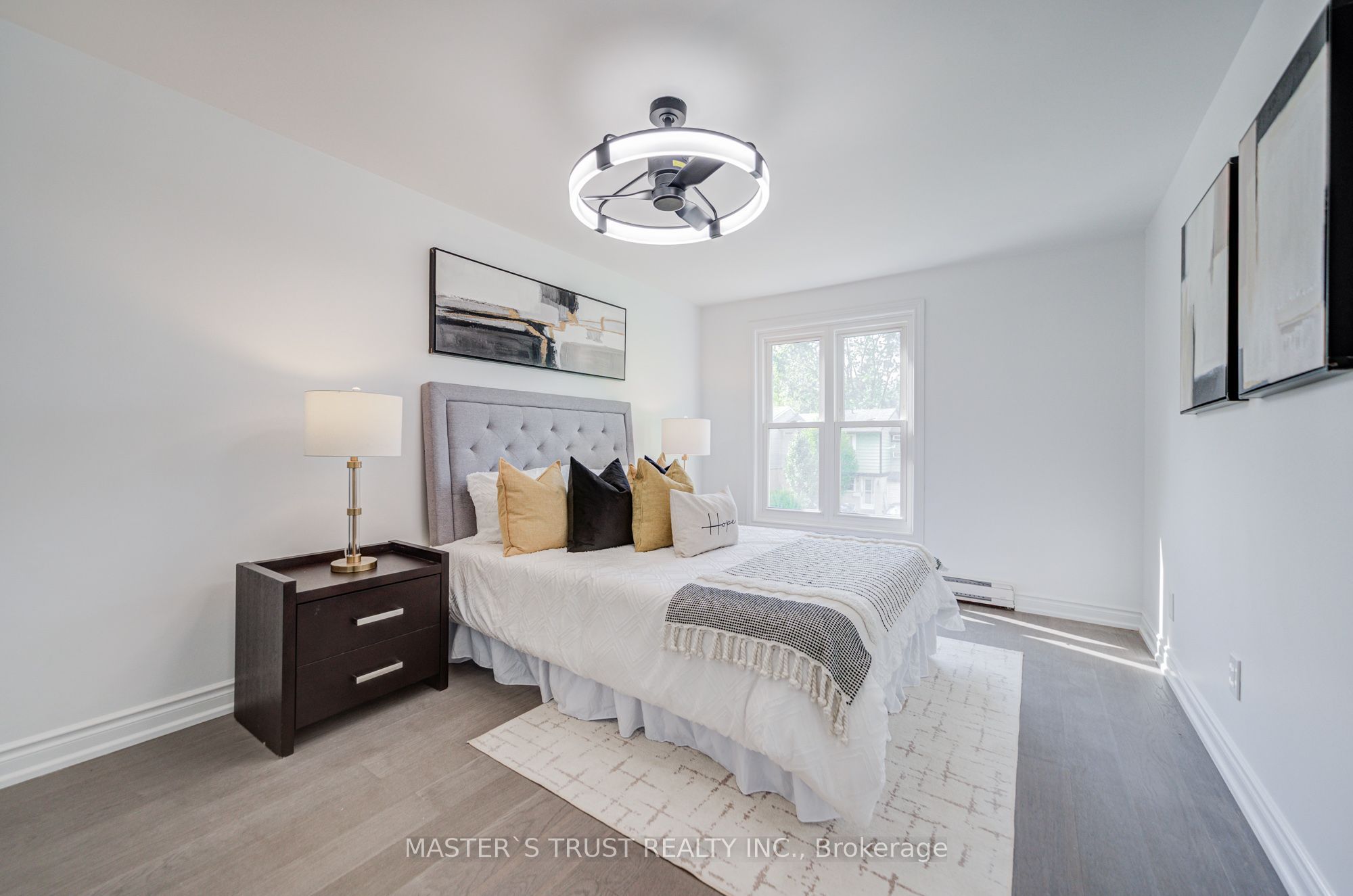 4 Gatsby Square Property Photo 15