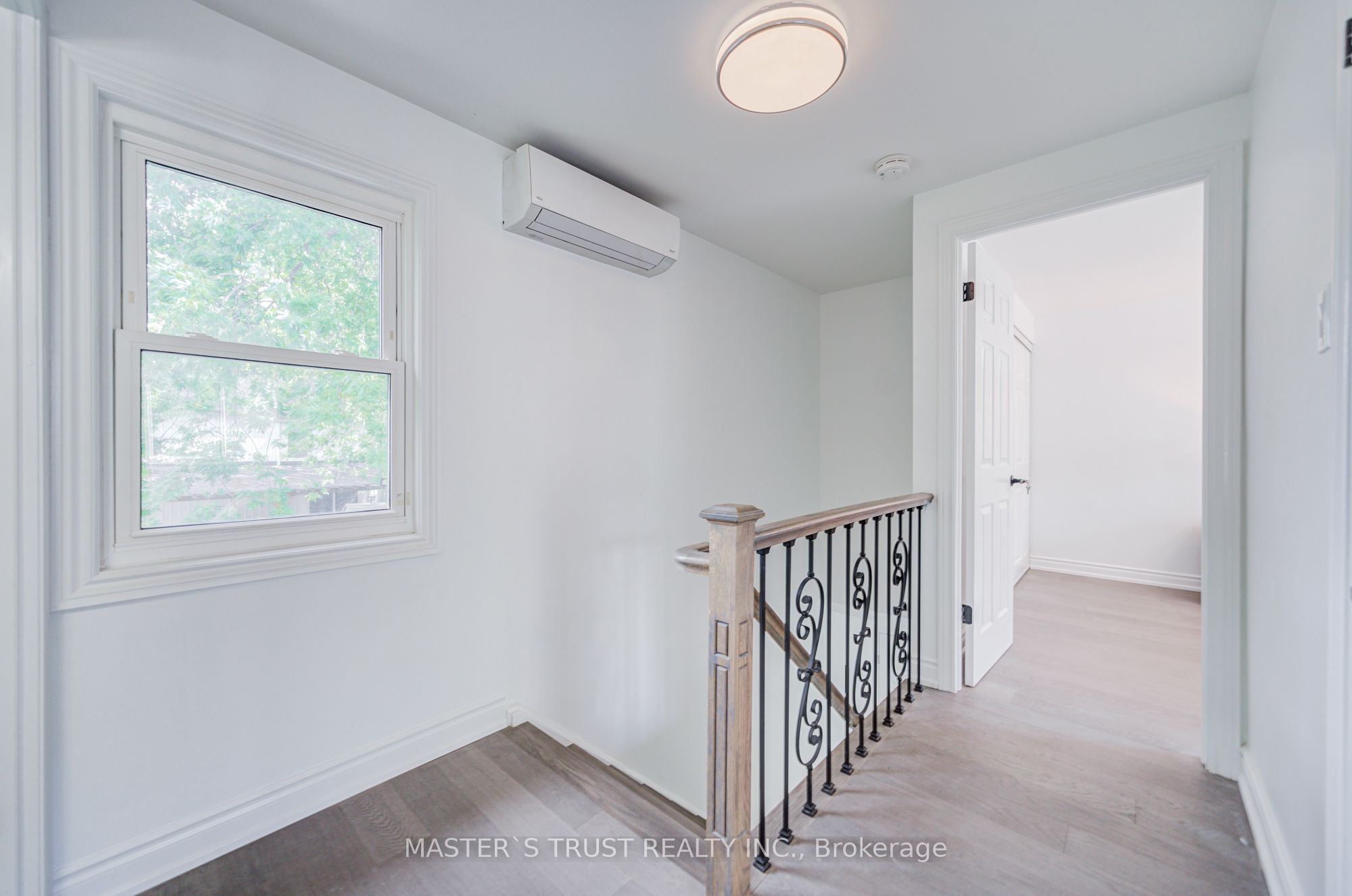 4 Gatsby Square Property Photo 23