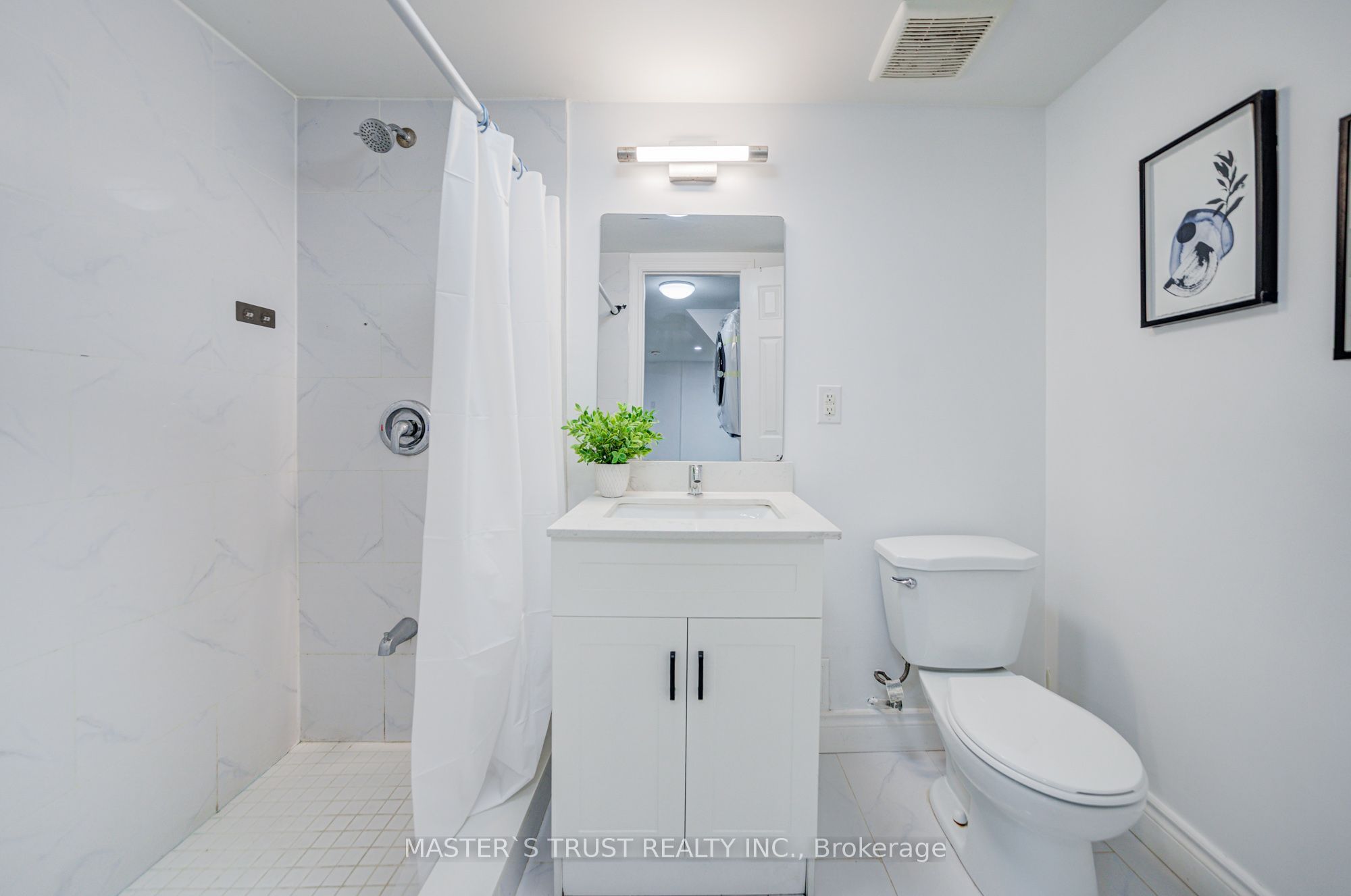 4 Gatsby Square Property Photo 29