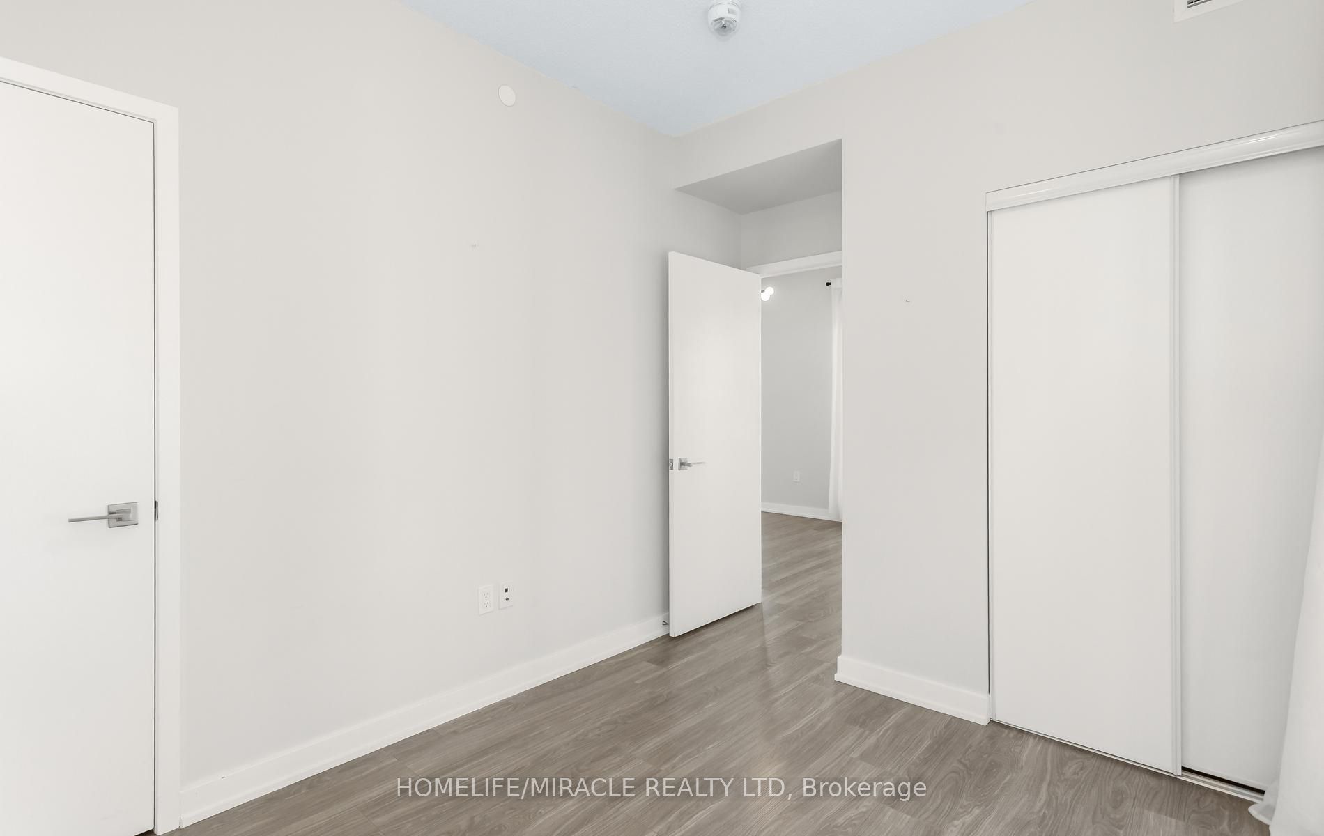 4055 Parkside Village Drive 3015 Property Photo 32
