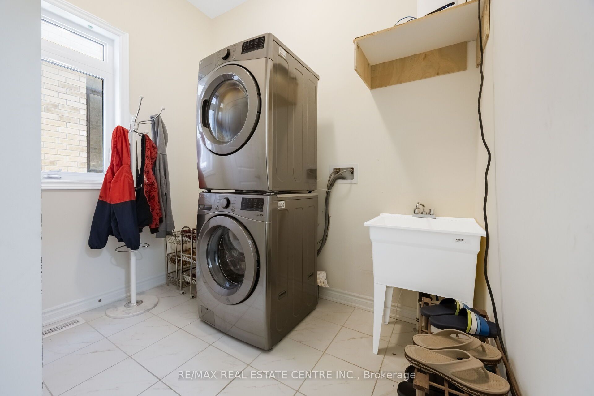 39 Goodview Drive Property Photo 18