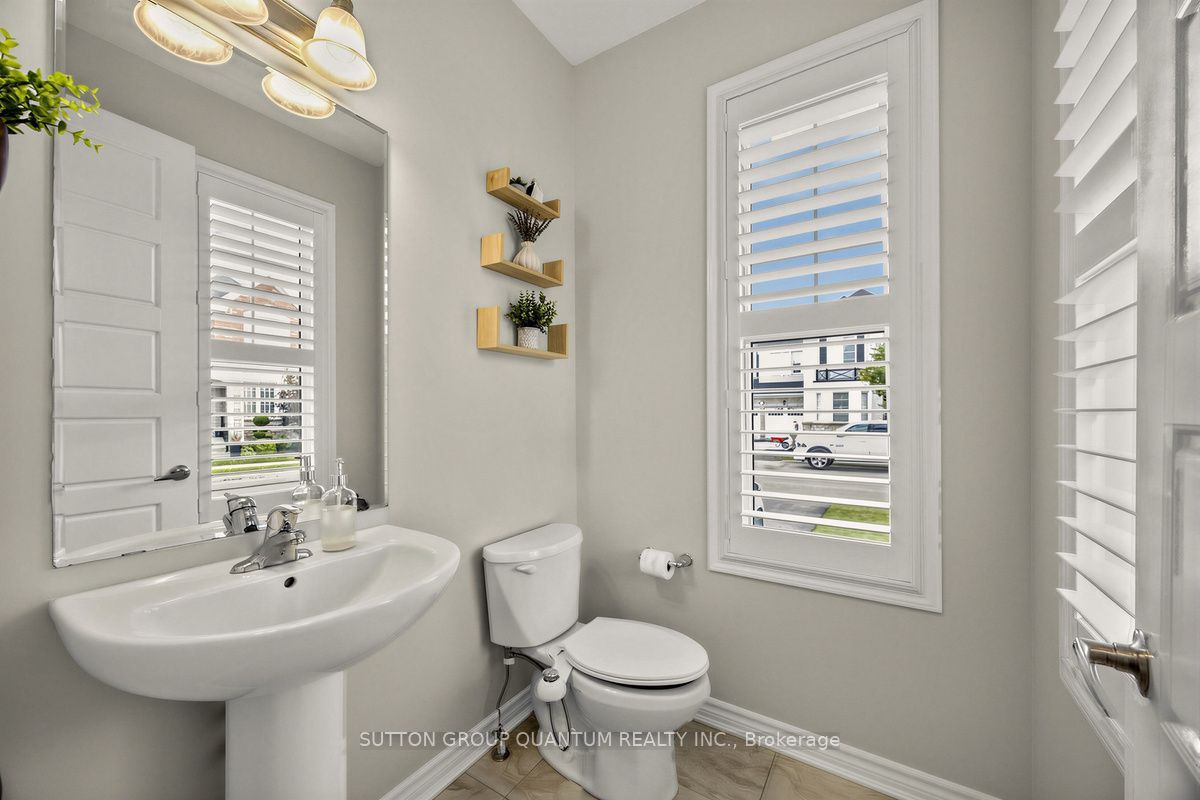1413 Connaught Terrace Property Photo 21