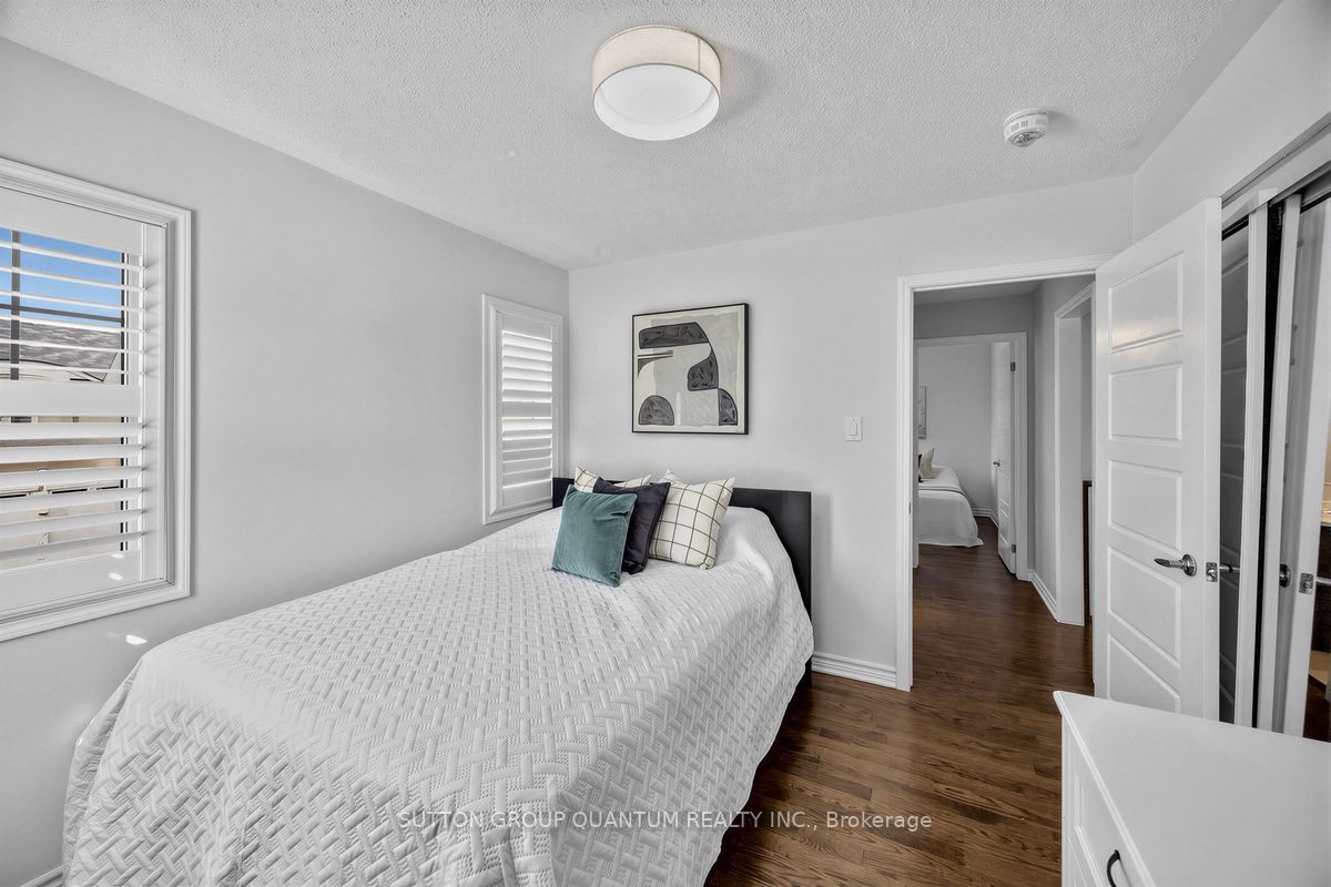 1413 Connaught Terrace Property Photo 29