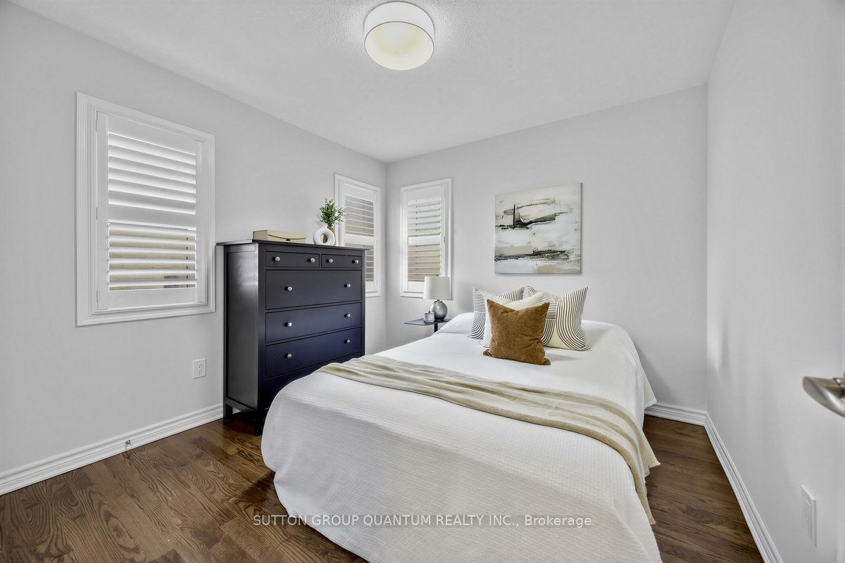 1413 Connaught Terrace Property Photo 30
