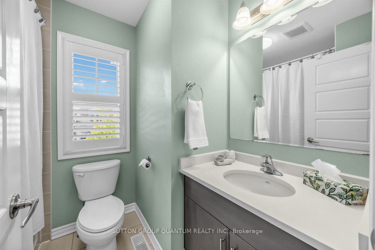 1413 Connaught Terrace Property Photo 32