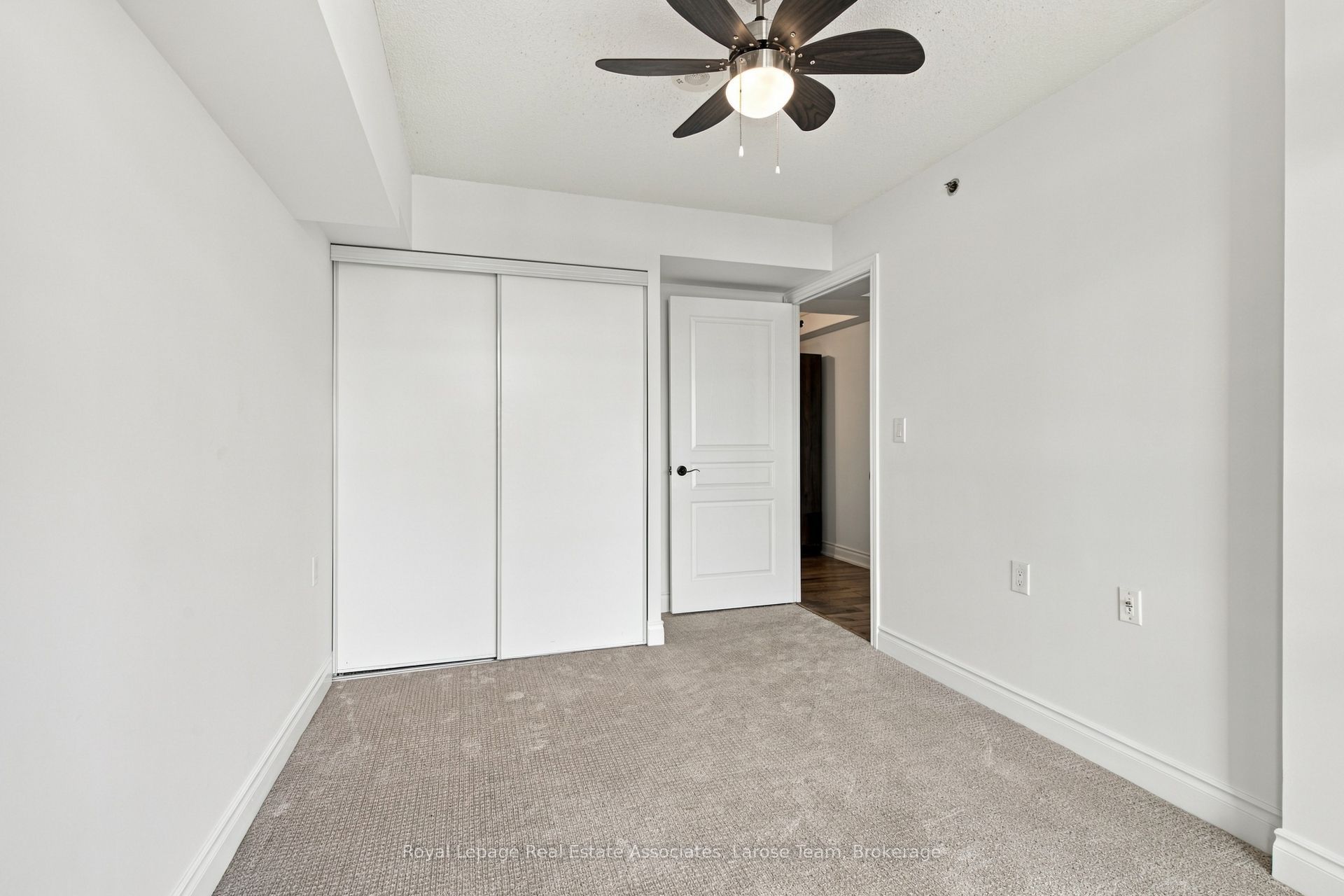 3 Marine Parade Drive 1402 Property Photo 23
