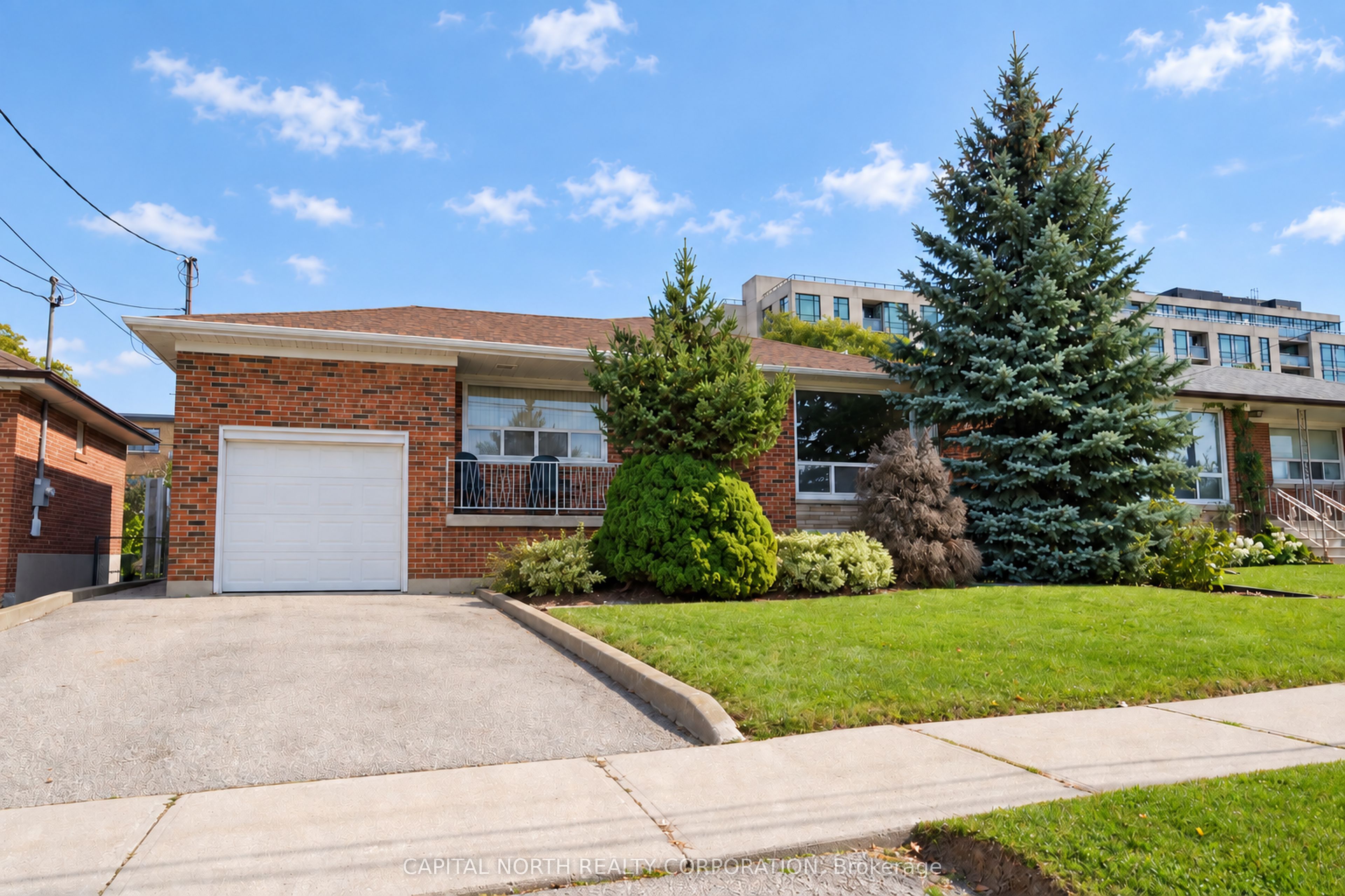 11 Erie Street Property Photo 2