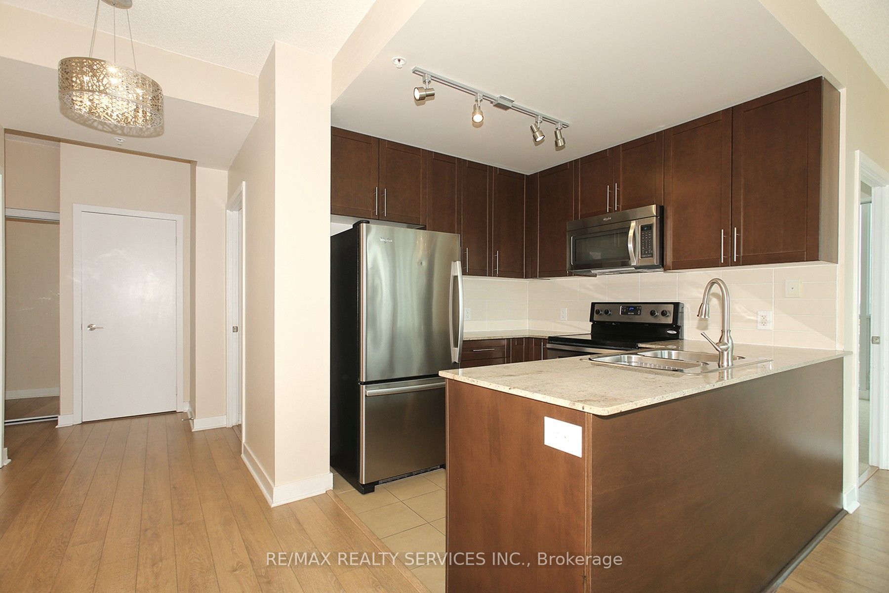 3985 Grand Park Drive 1411 Property Photo 8