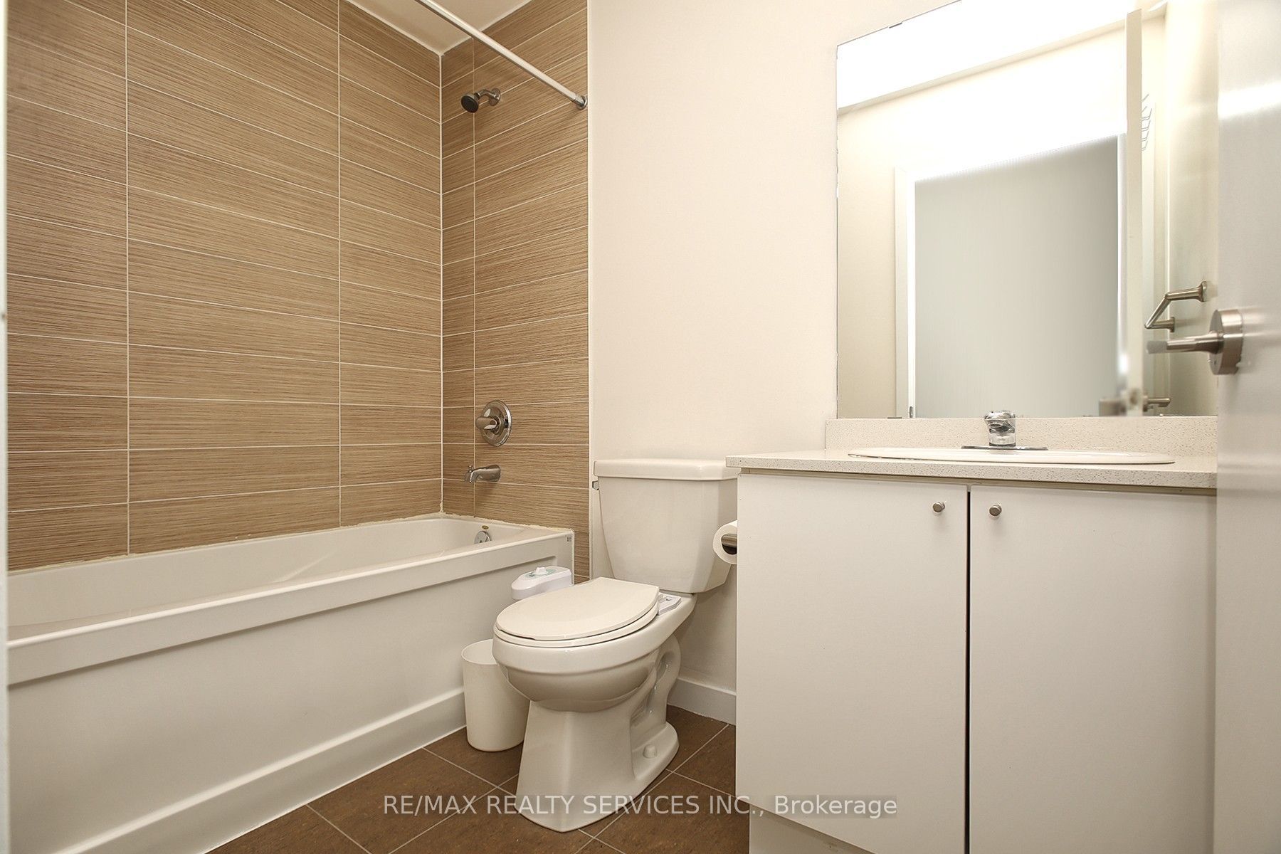 3985 Grand Park Drive 1411 Property Photo 13