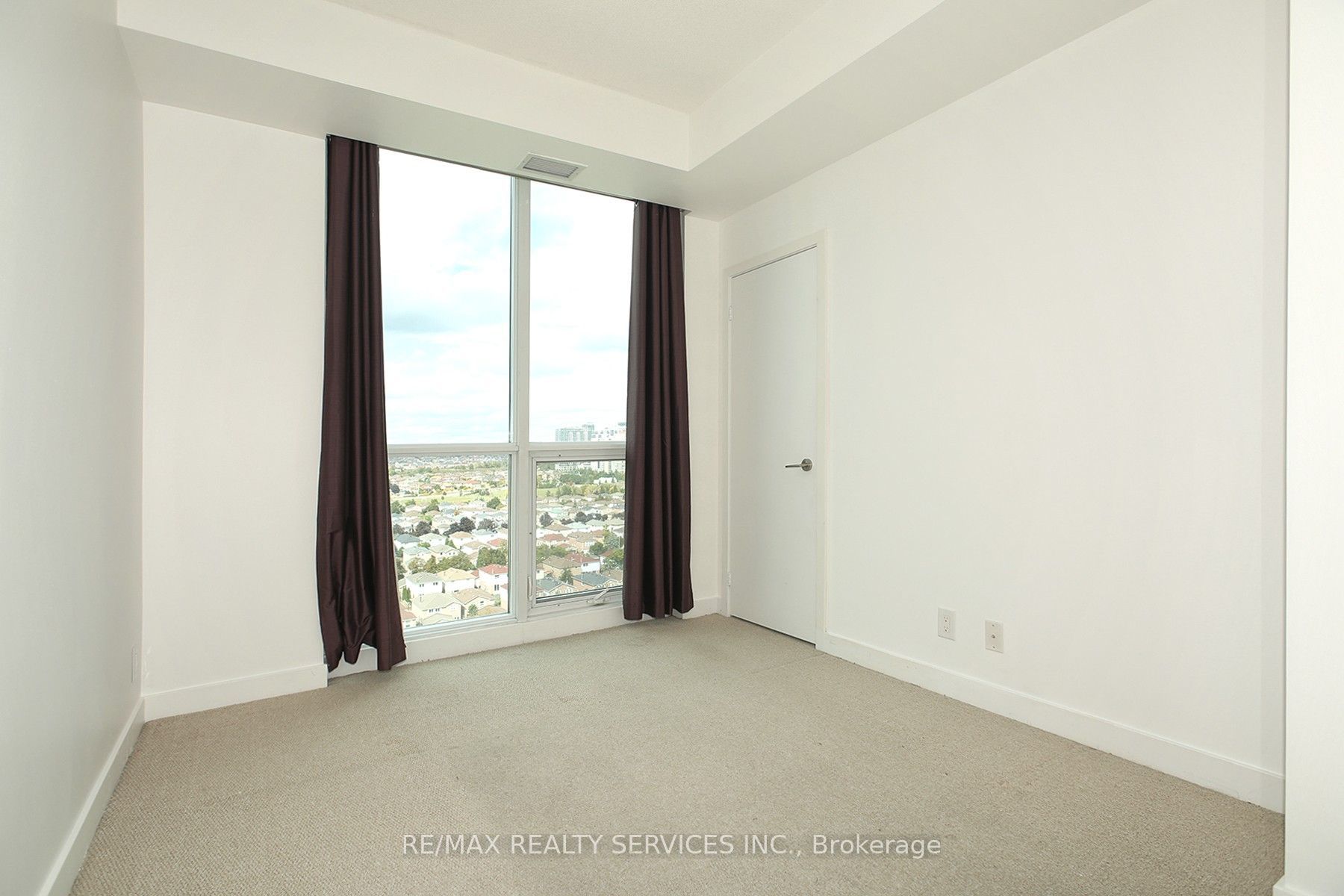 3985 Grand Park Drive 1411 Property Photo 14