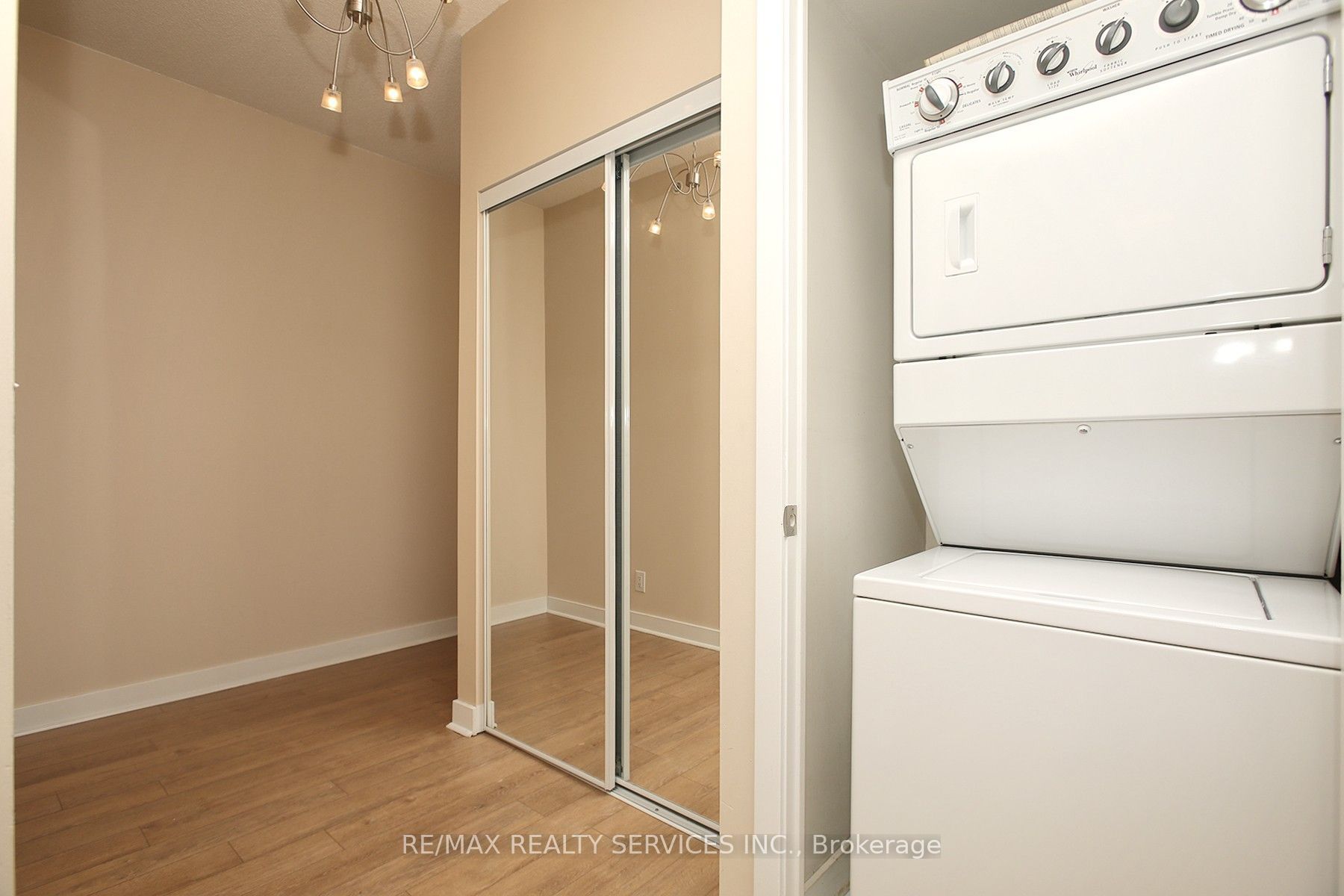 3985 Grand Park Drive 1411 Property Photo 16
