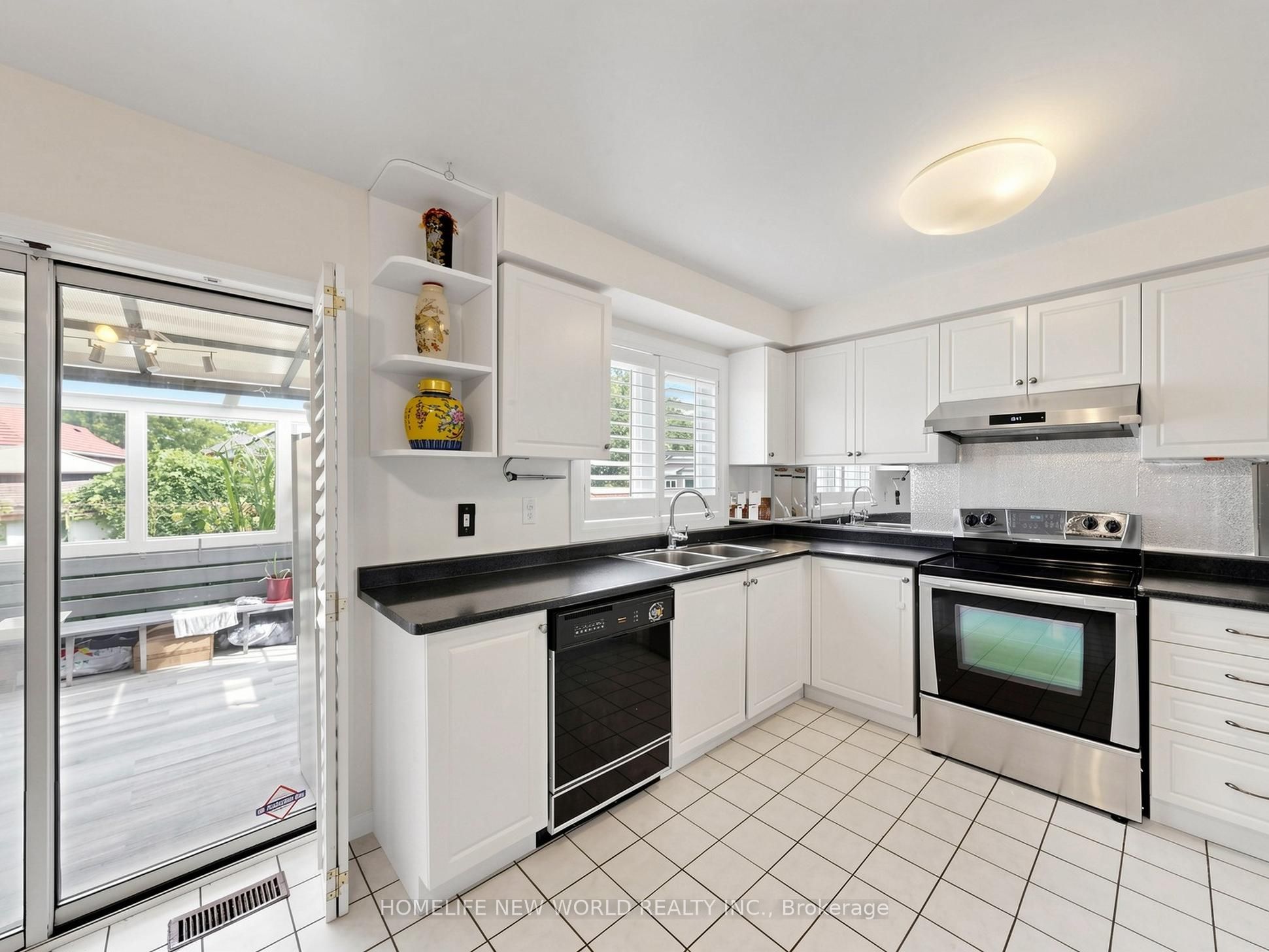 20 Arjay Trail Property Photo 15