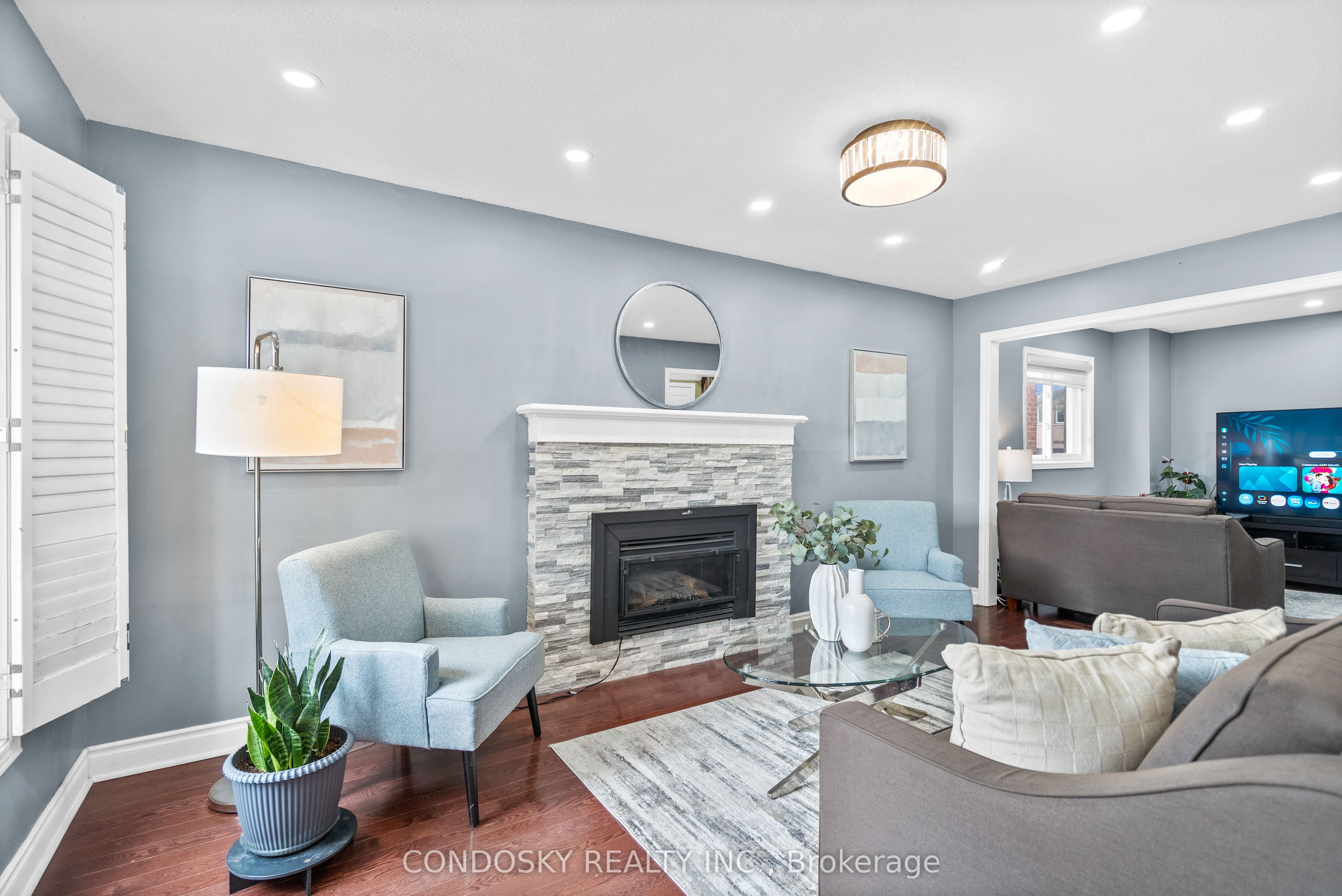 6182 Duford Drive Property Photo 13