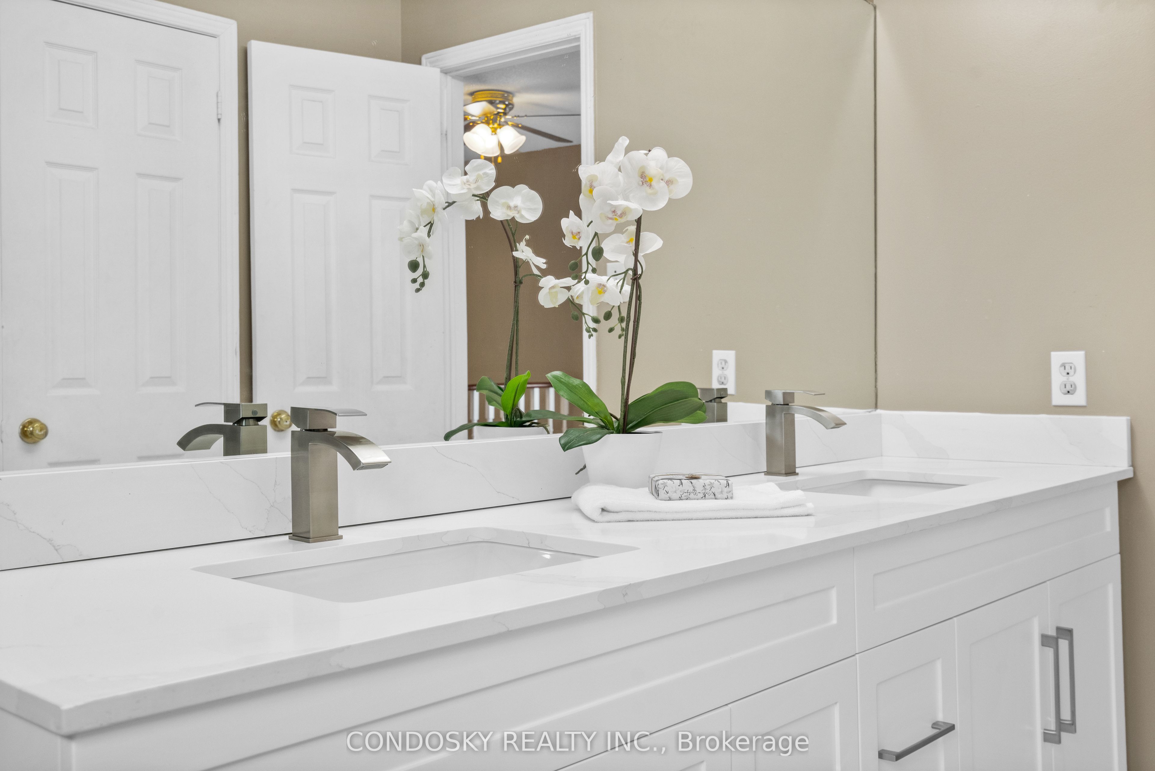 6182 Duford Drive Property Photo 30