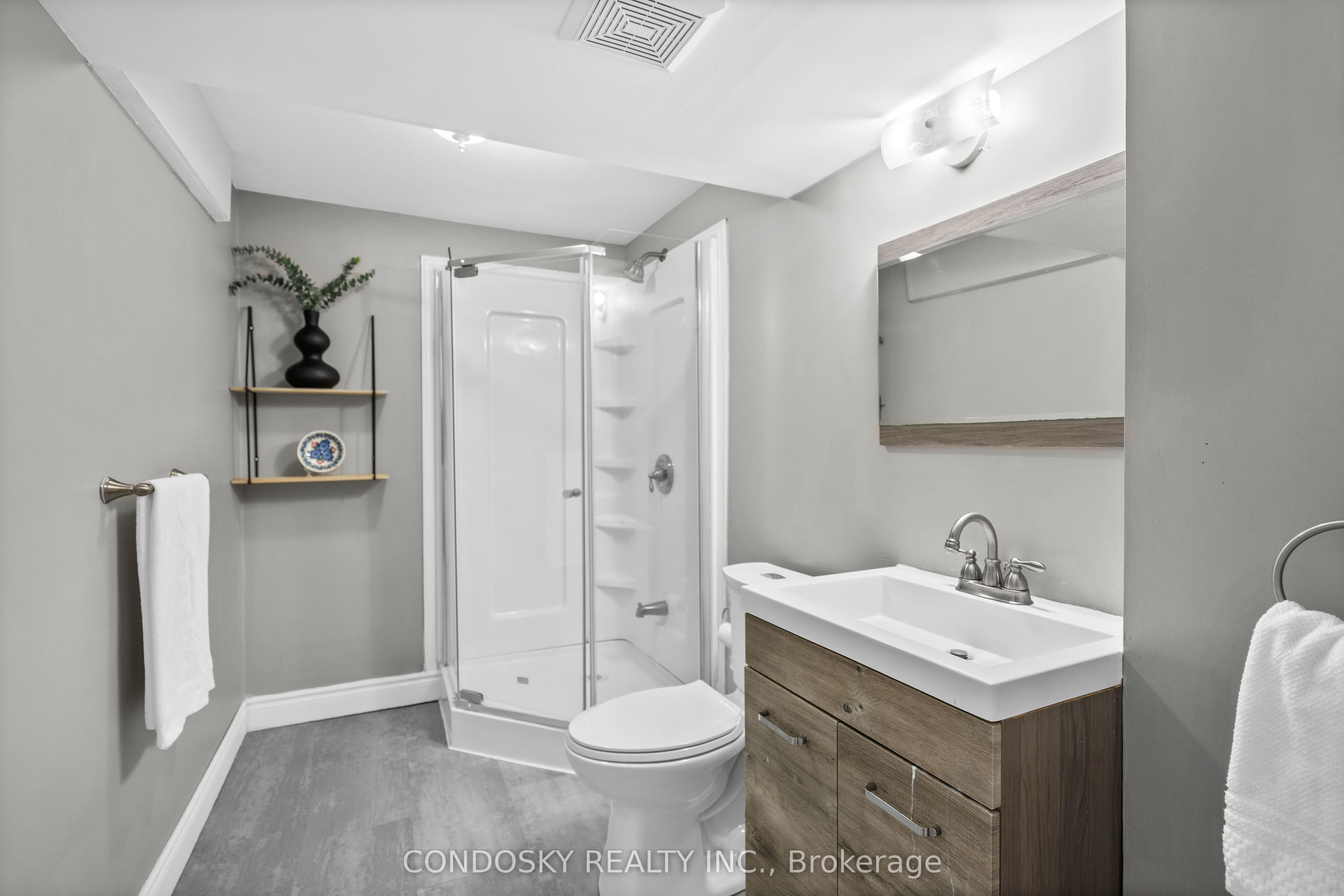 6182 Duford Drive Property Photo 41