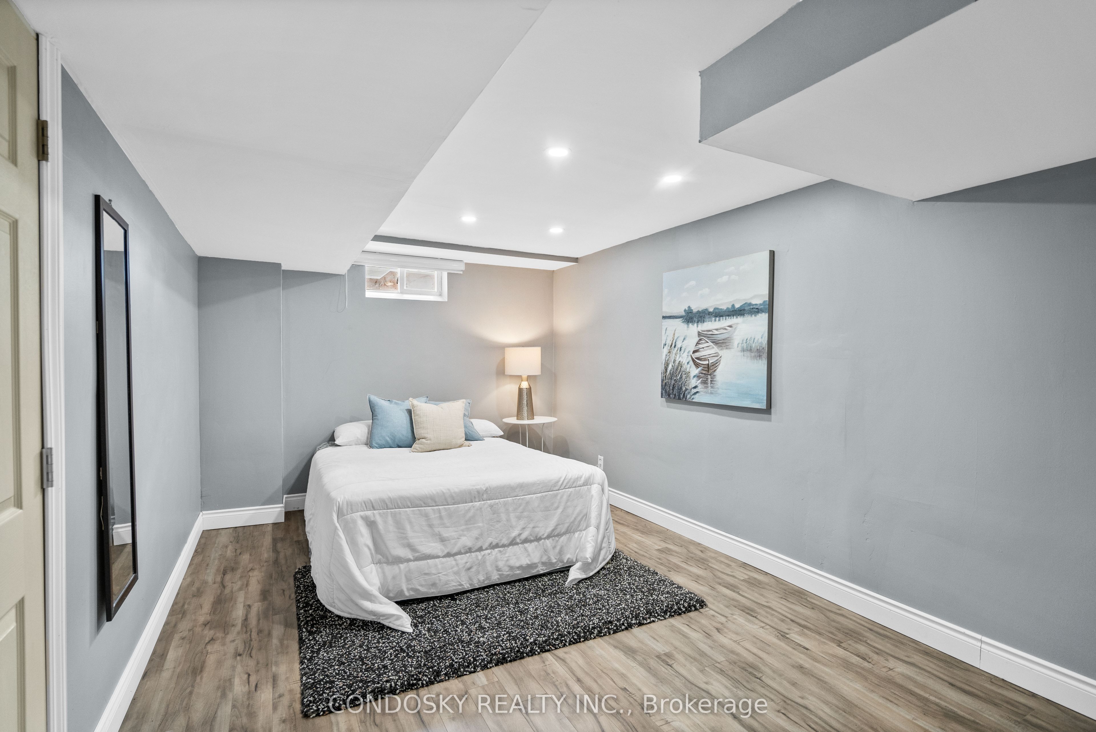 6182 Duford Drive Property Photo 42