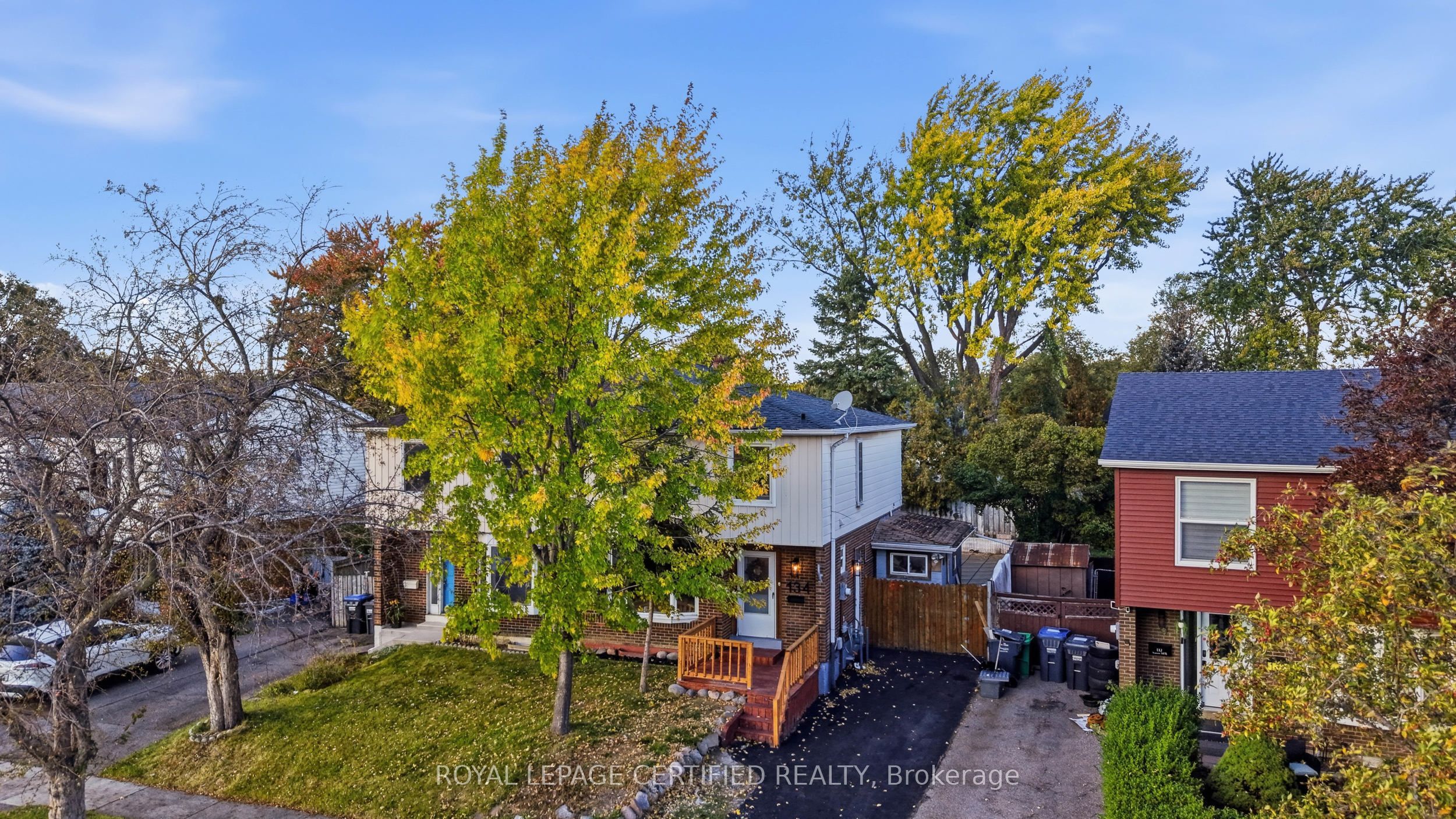 134 Hansen Road N Property Photo 28