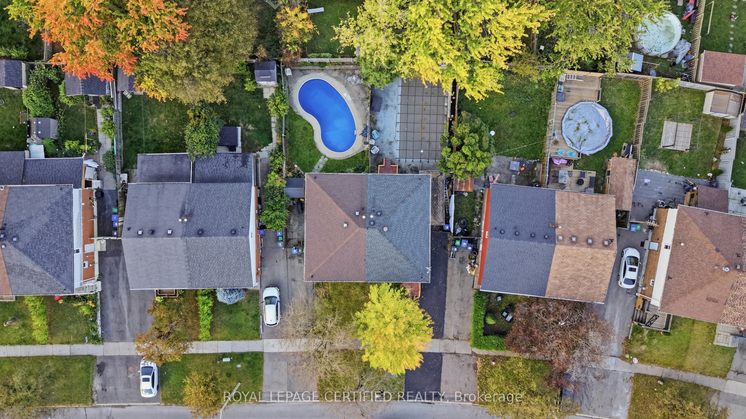 134 Hansen Road N Property Photo 31