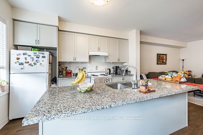 326 Bonnieglen Farm Boulevard Property Photo 26