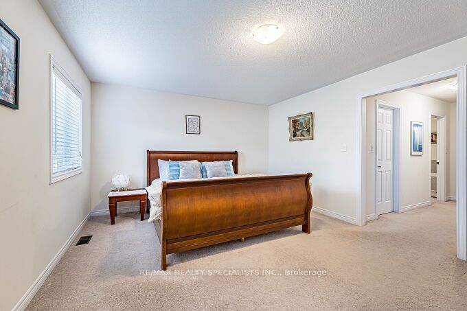 326 Bonnieglen Farm Boulevard Property Photo 33