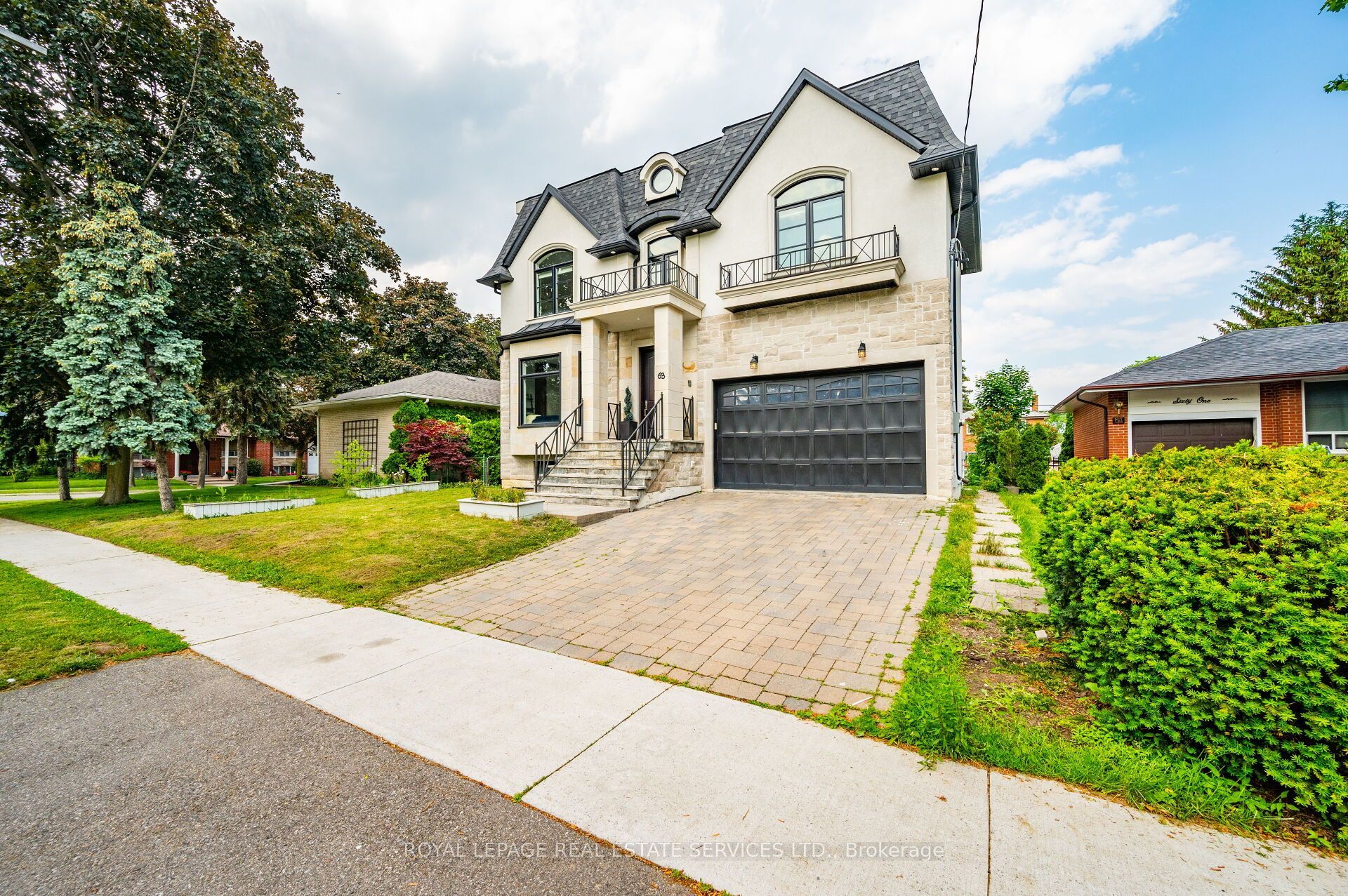 63 Burrows Avenue L Property Photo 2