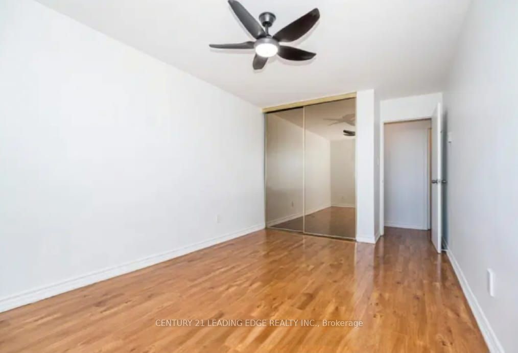 511 The West Mall Road 1908 Property Photo 6