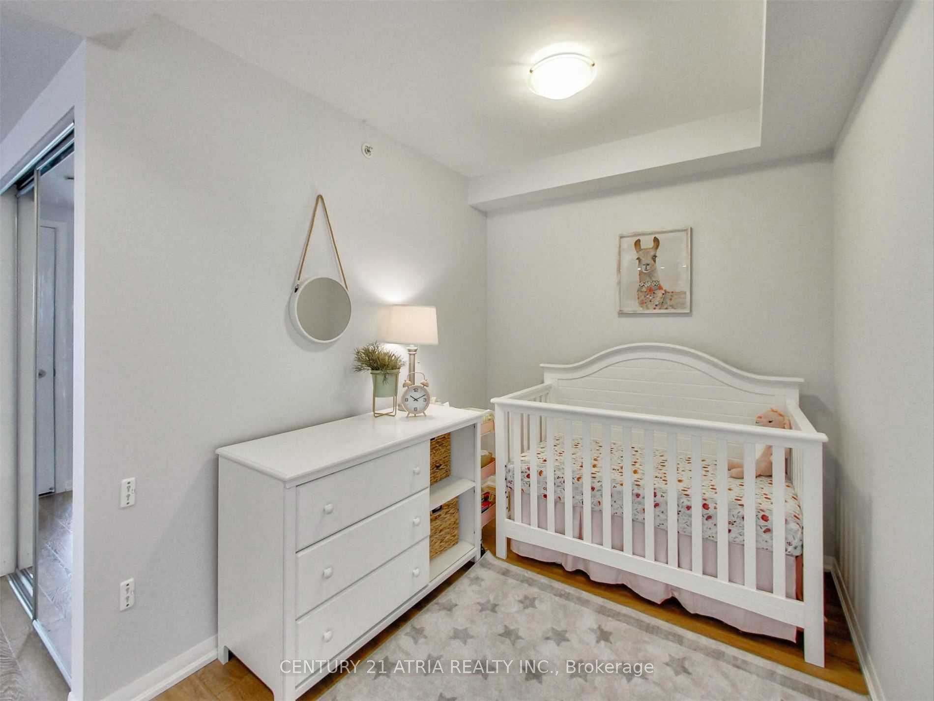 3091 Dufferin Street 702 Property Photo 6