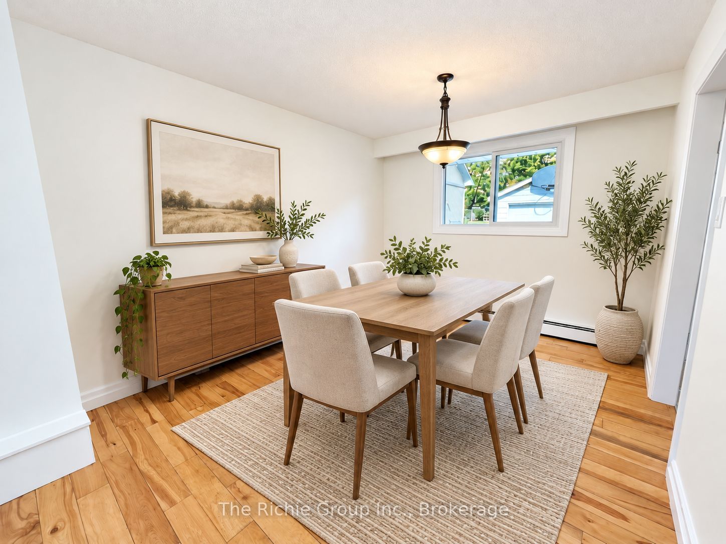19799 Airport Road Property Photo 9