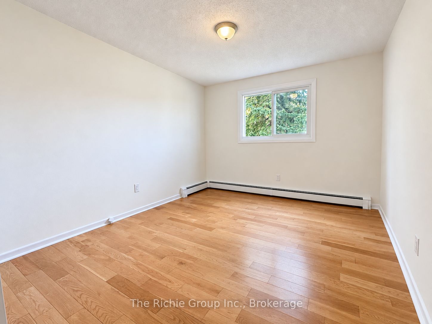 19799 Airport Road Property Photo 12