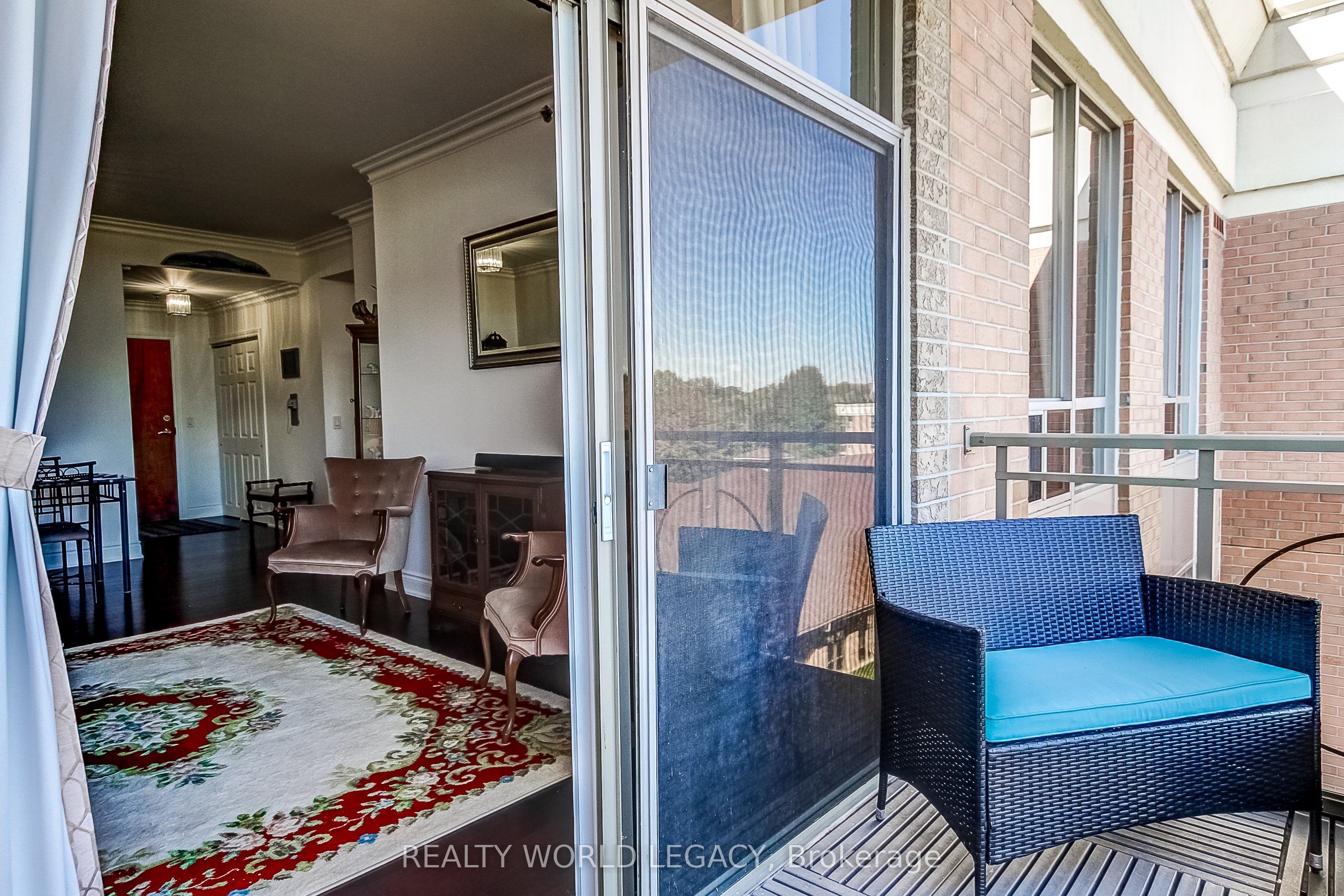 100 Burloak Drive 1514 Property Photo 20