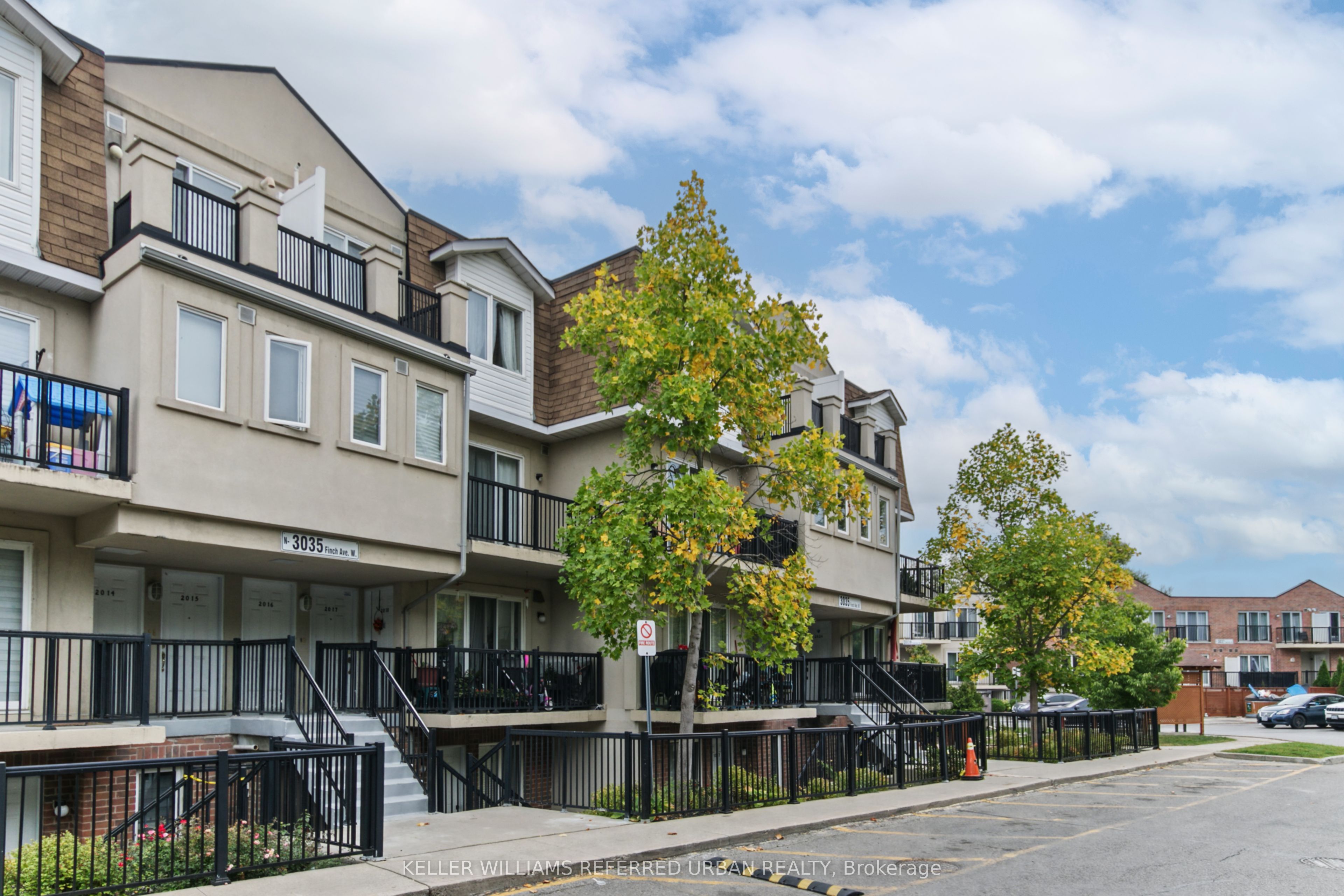 3035 Finch Avenue W 2016