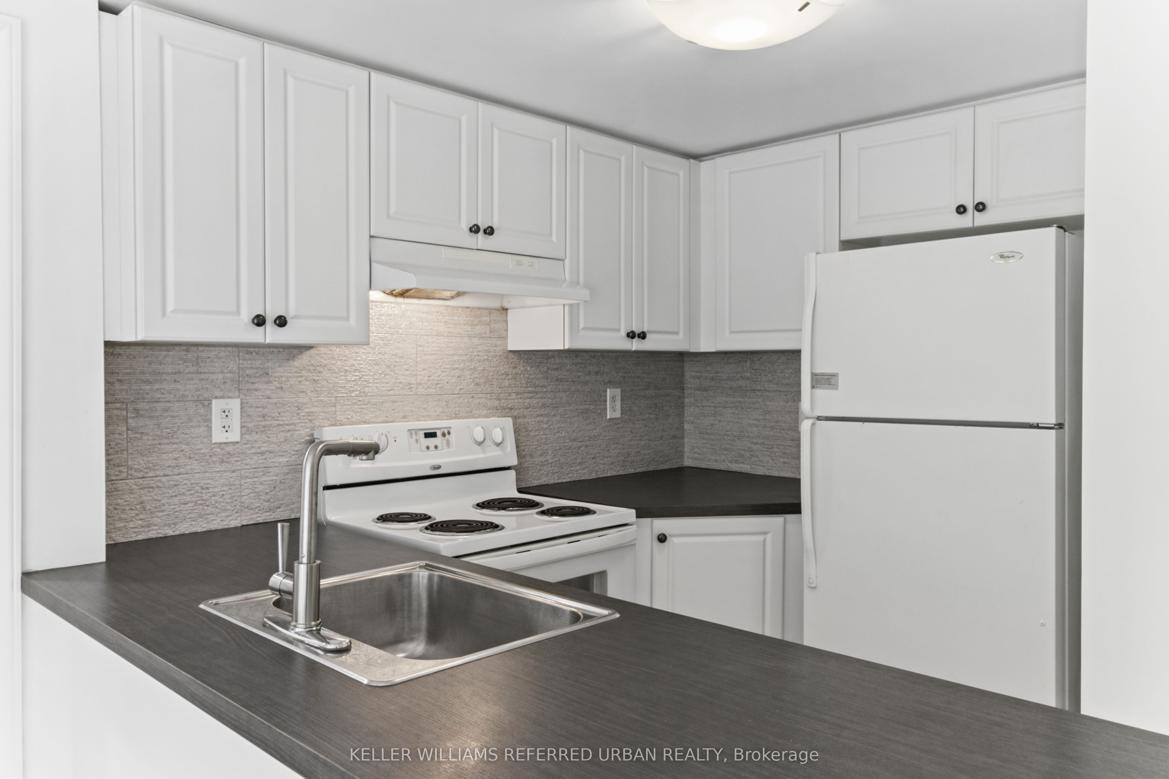 3035 Finch Avenue W 2016 Property Photo 13