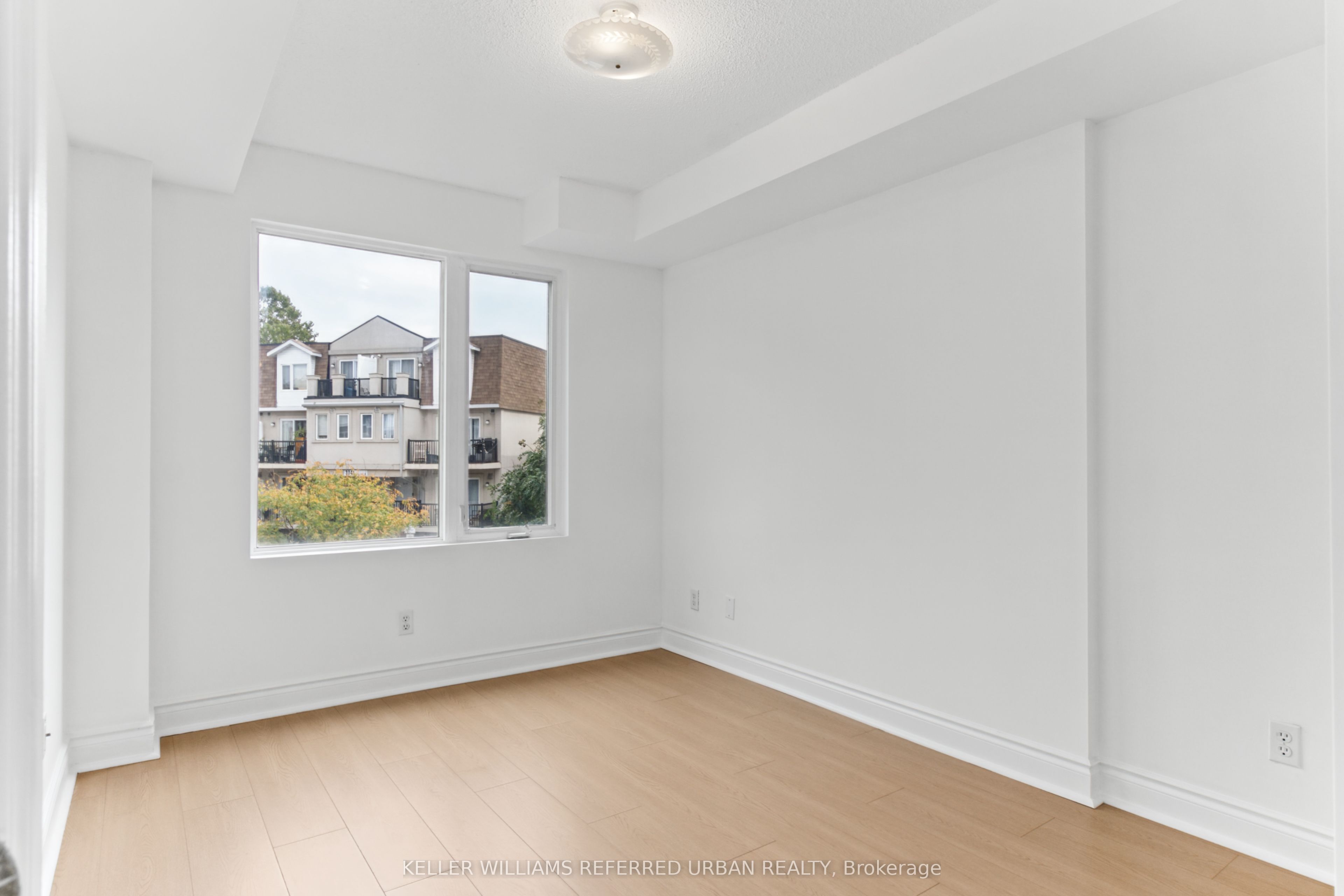3035 Finch Avenue W 2016 Property Photo 17